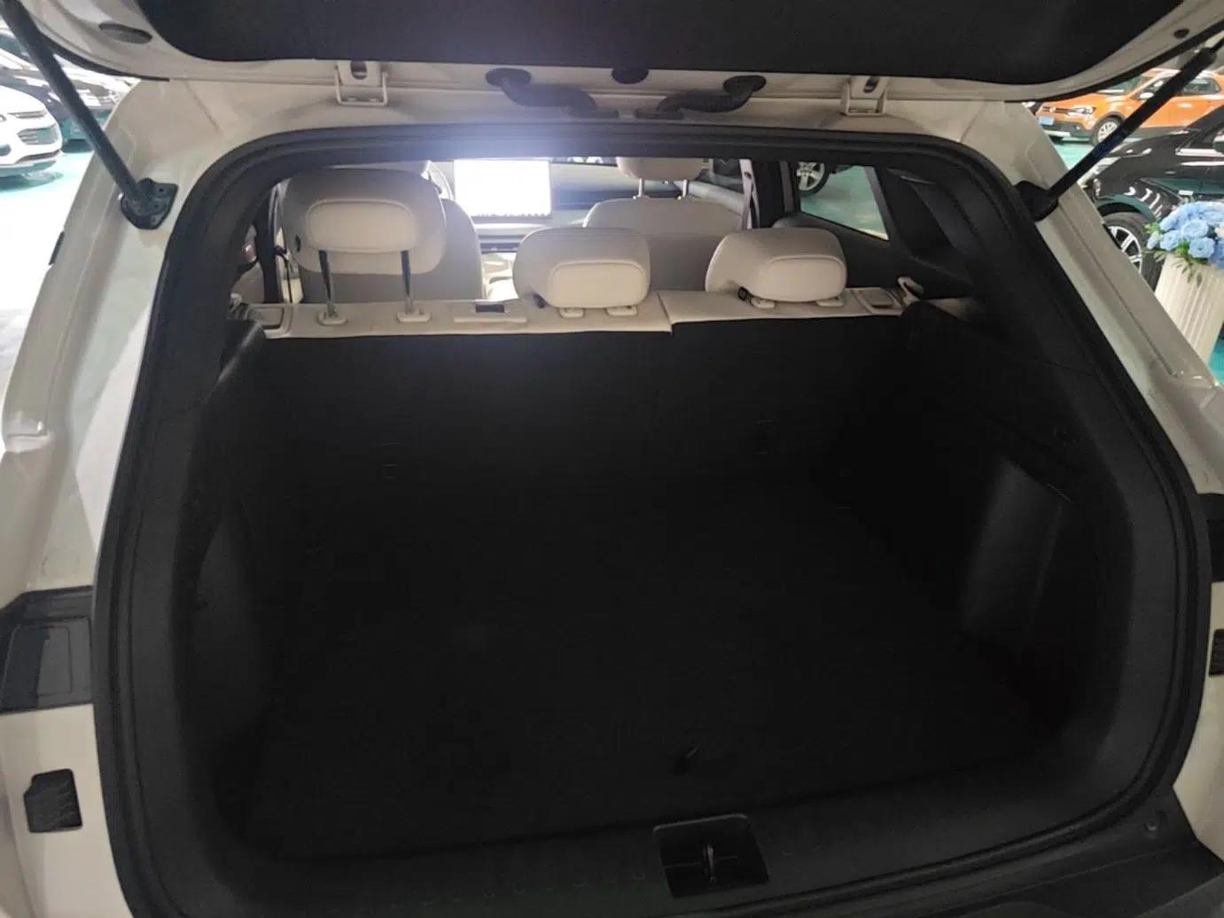 Baojun Yunhai 2024 140km Plug-in Hybrid Version — миниатюра 22