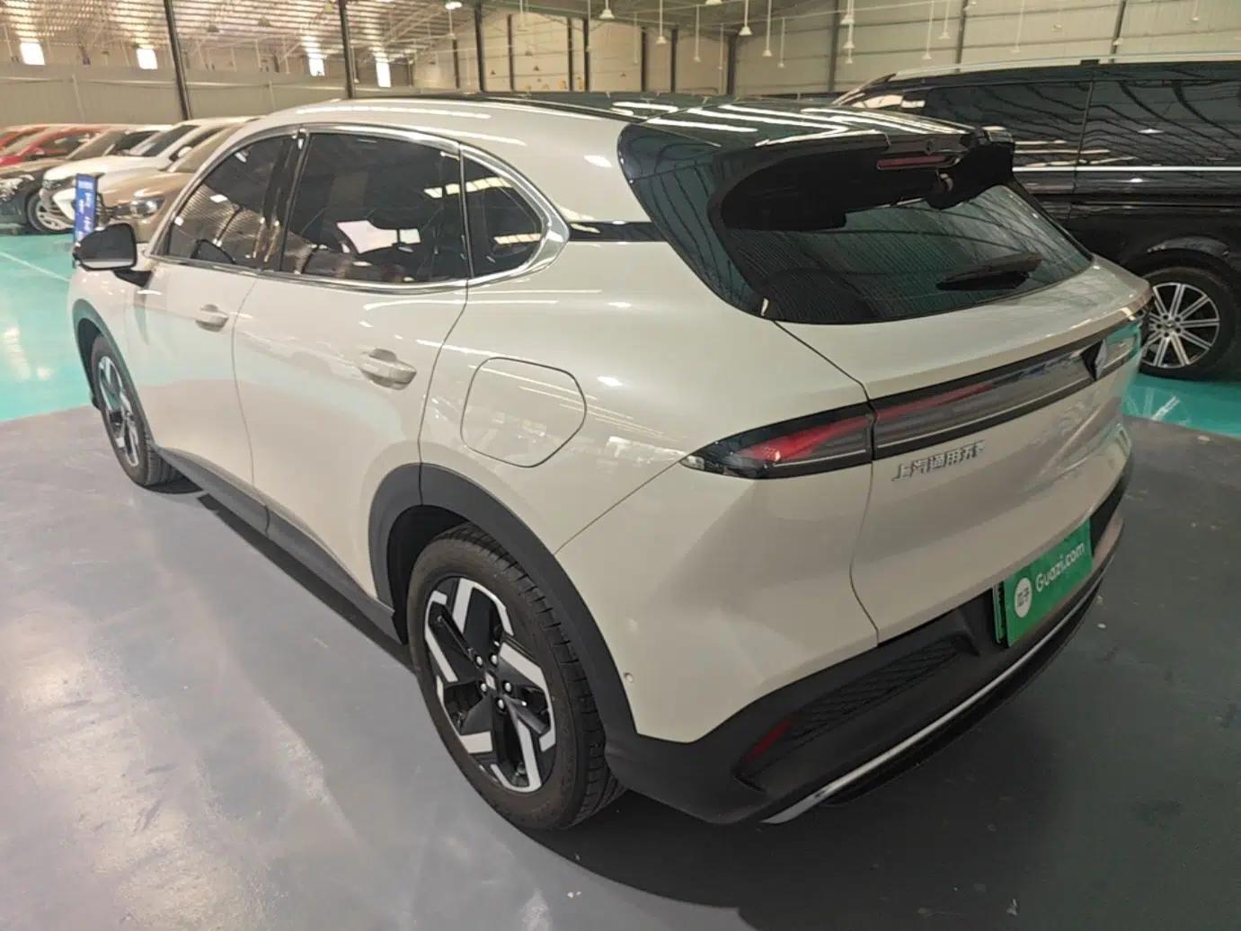 Baojun Yunhai 2024 140km Plug-in Hybrid Version — миниатюра 4