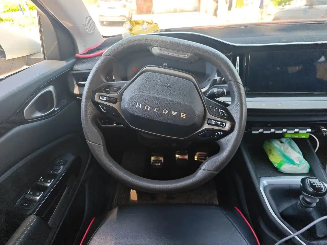 Baojun RM-5 2019 1.5T Manual Elite Version with 24-Hour Online Service 6 Seats — миниатюра 11