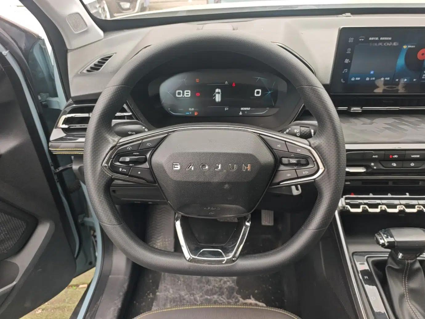 Baojun RS-3 2020 1.5L CVT Elite Version with 24-Hour Online Service — миниатюра 14