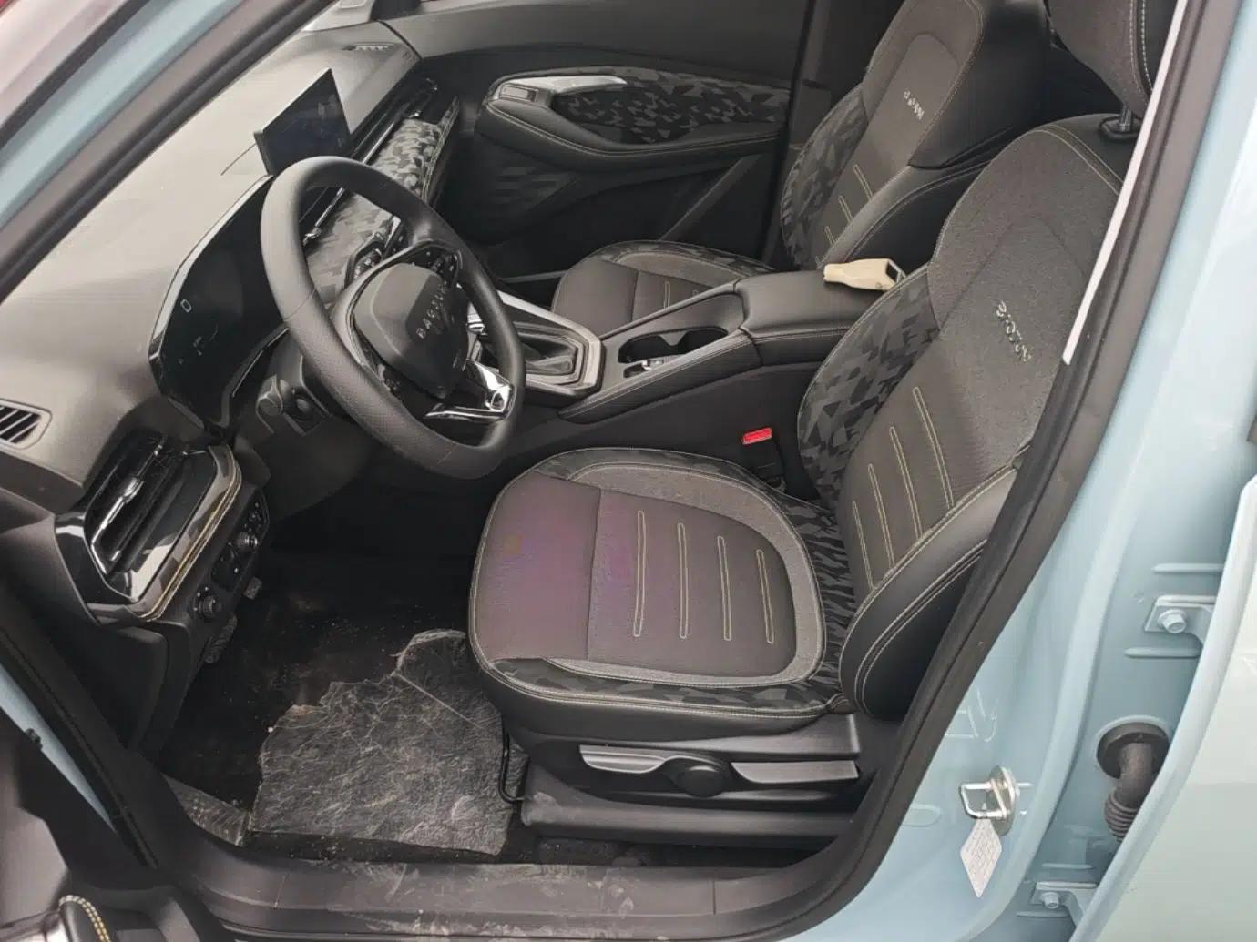 Baojun RS-3 2020 1.5L CVT Elite Version with 24-Hour Online Service — миниатюра 18