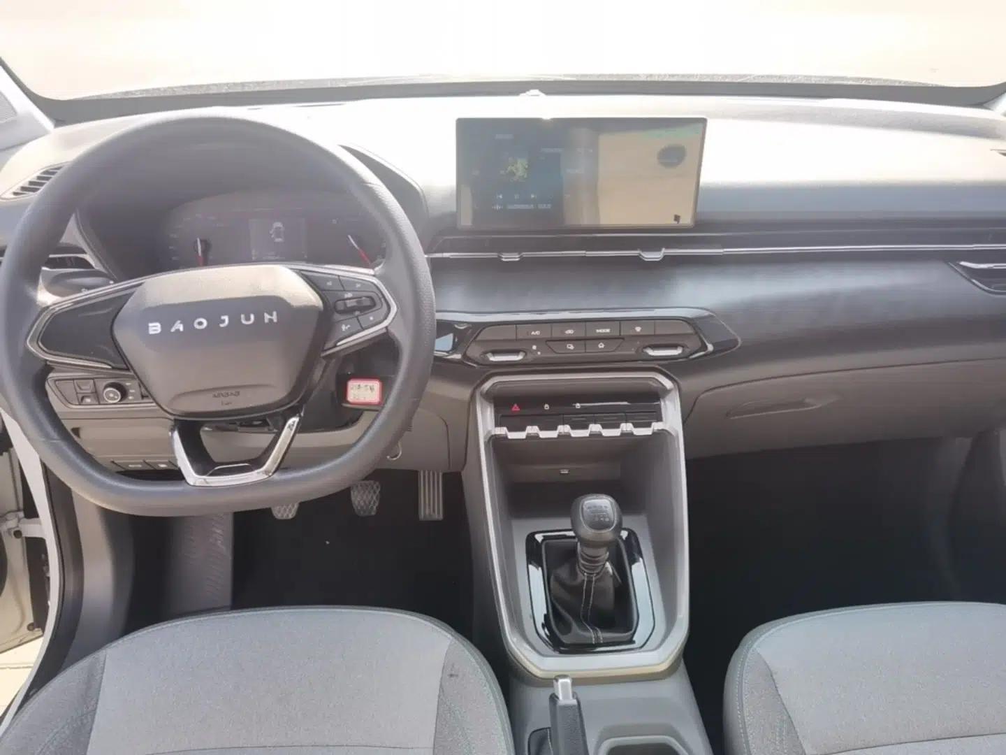 Baojun RS-3 2020 1.5L Manual Smart Comfort Edition — миниатюра 13