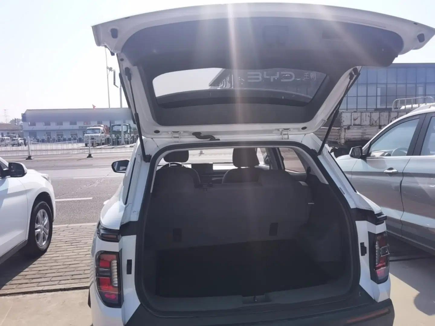 Baojun RS-3 2020 1.5L Manual Smart Comfort Edition — миниатюра 22