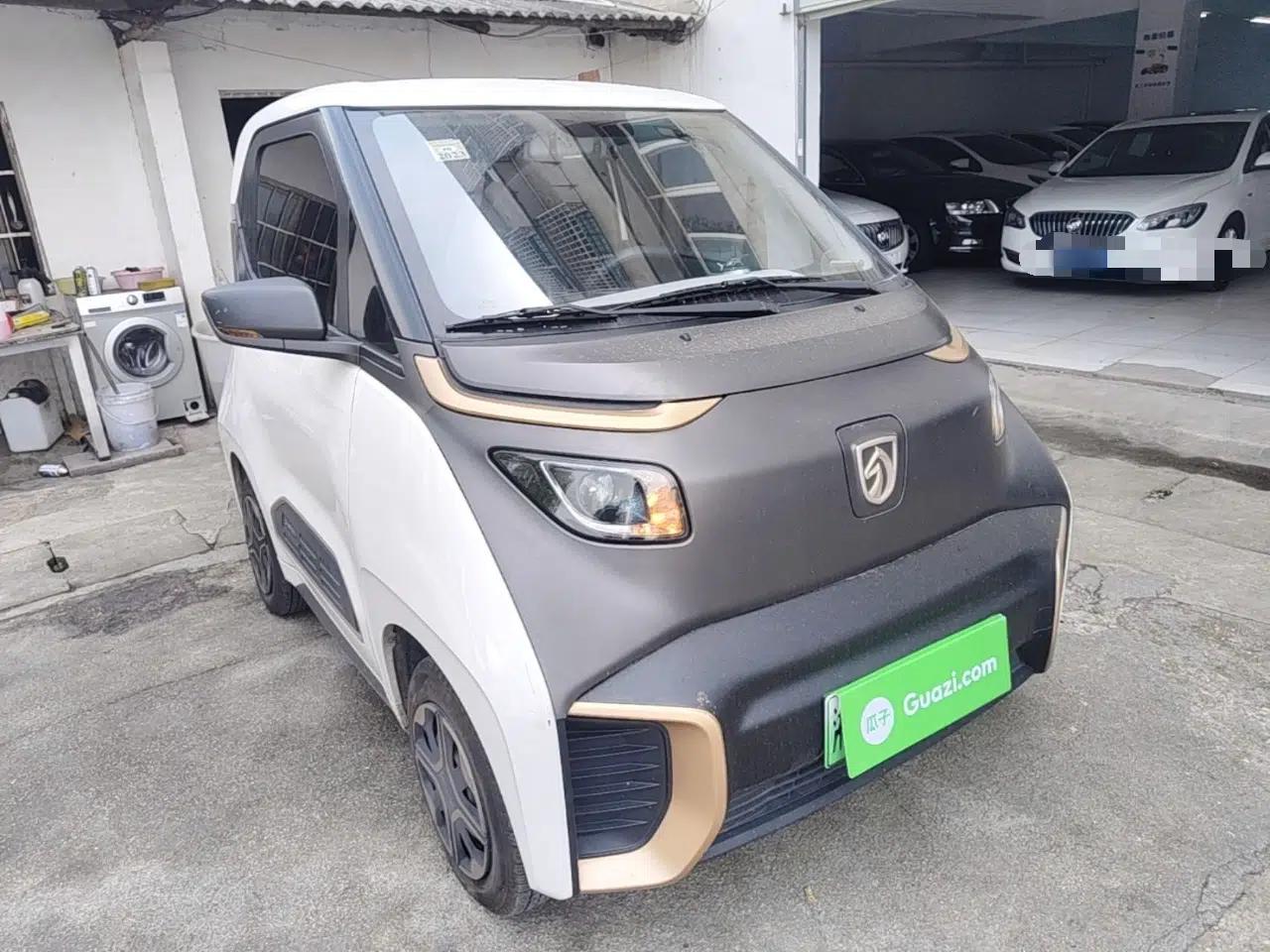 Baojun E200 2018 Intelligent Driving Edition — миниатюра 3