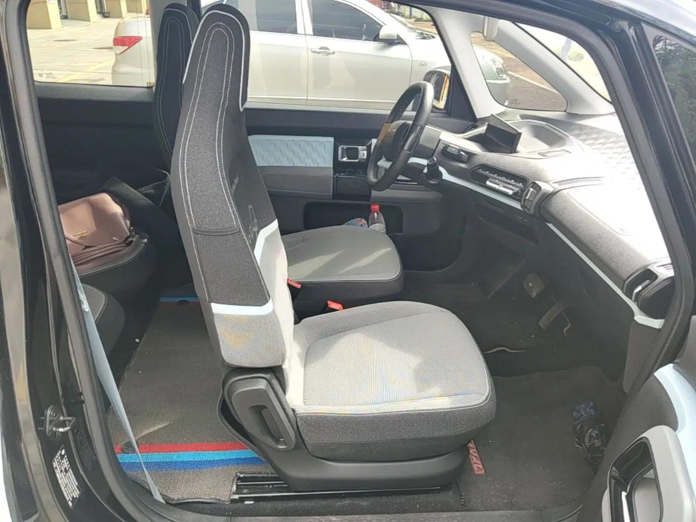 Baojun E300 2020 Plus Starry Intelligence Edition — миниатюра 23