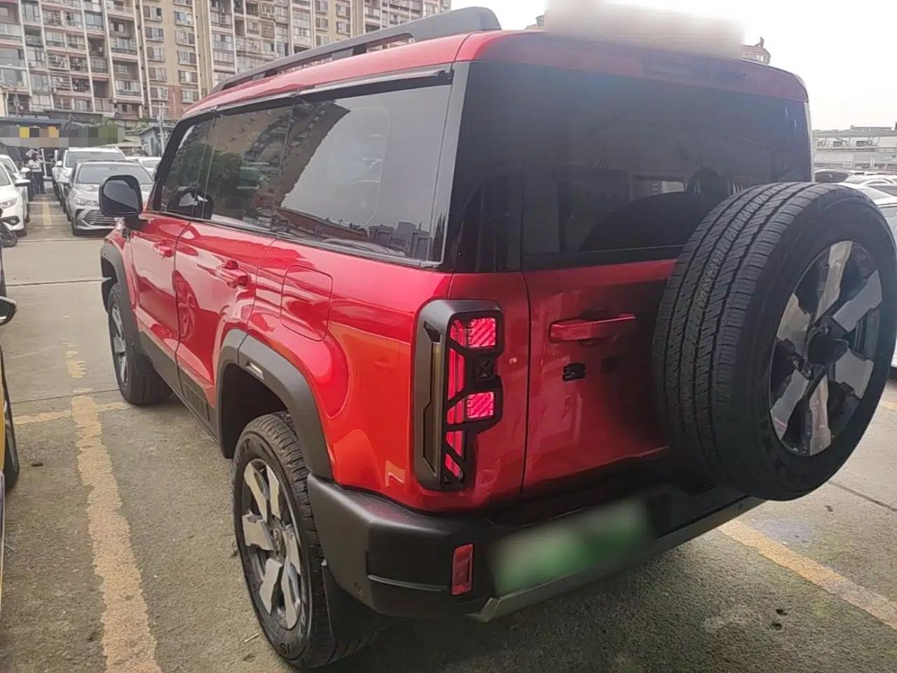 BAIC Off-Road BJ40 Electric Drive 2025 Model Yuanjing Smart Travel Edition — миниатюра 4