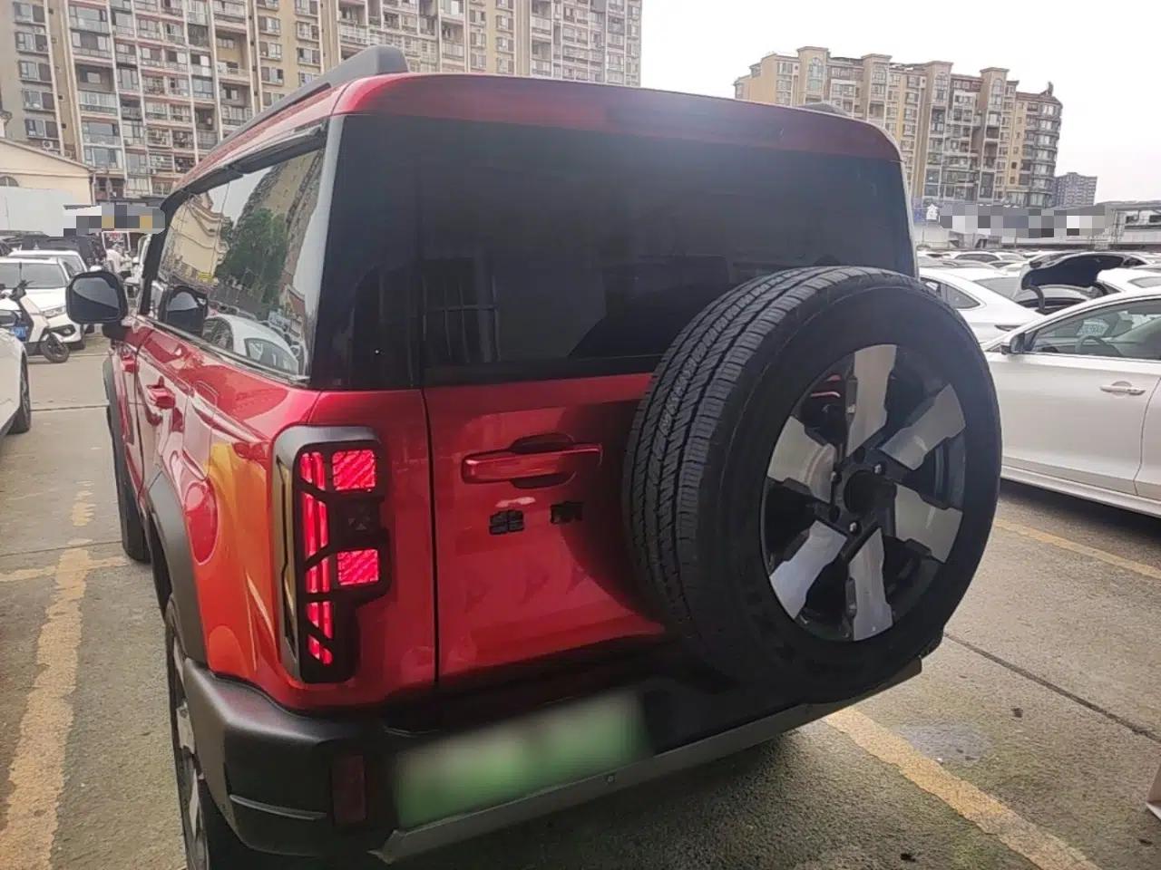 BAIC Off-Road BJ40 Electric Drive 2025 Model Yuanjing Smart Travel Edition — миниатюра 5