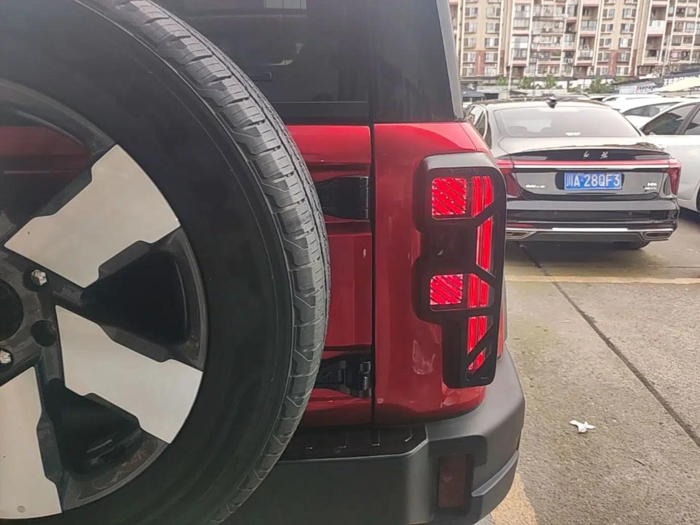 BAIC Off-Road BJ40 Electric Drive 2025 Model Yuanjing Smart Travel Edition — миниатюра 7