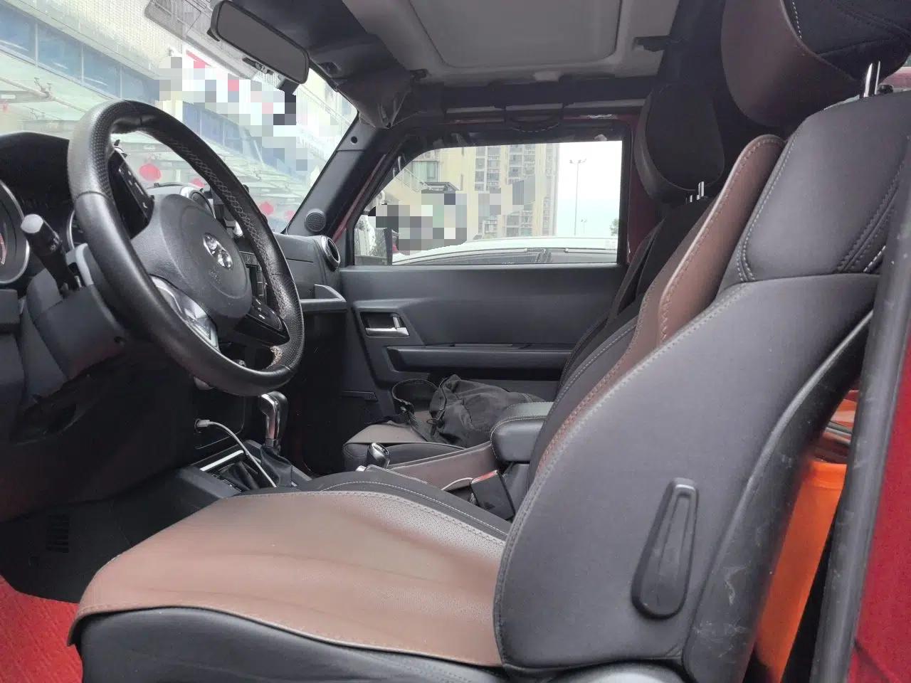 BAIC Off-Road F40 2019 2.3T Automatic Cube Edition — миниатюра 16