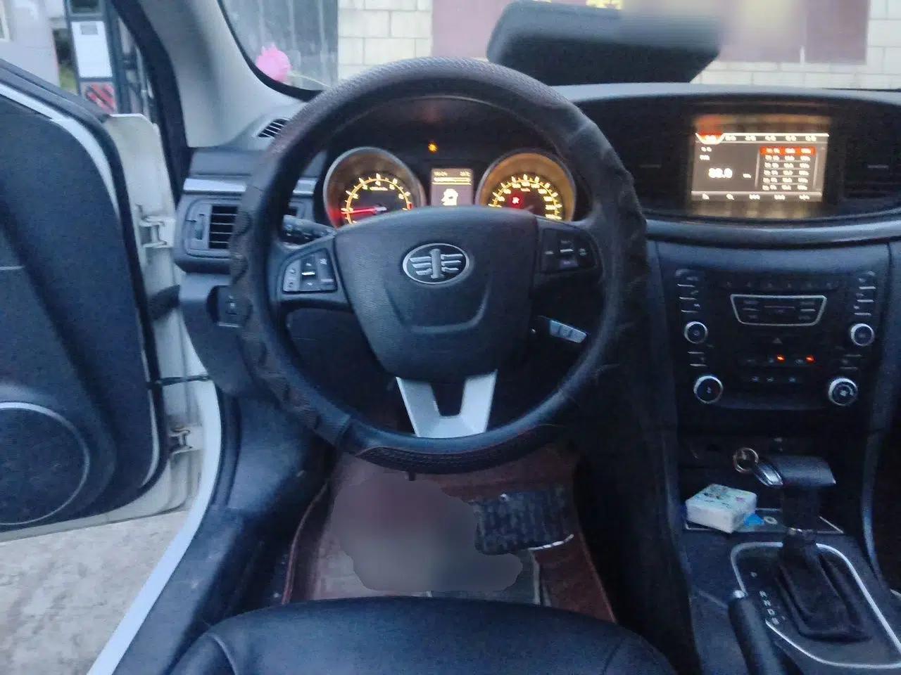Bestune B50 2016 1.4T Automatic Luxury Model — миниатюра 11