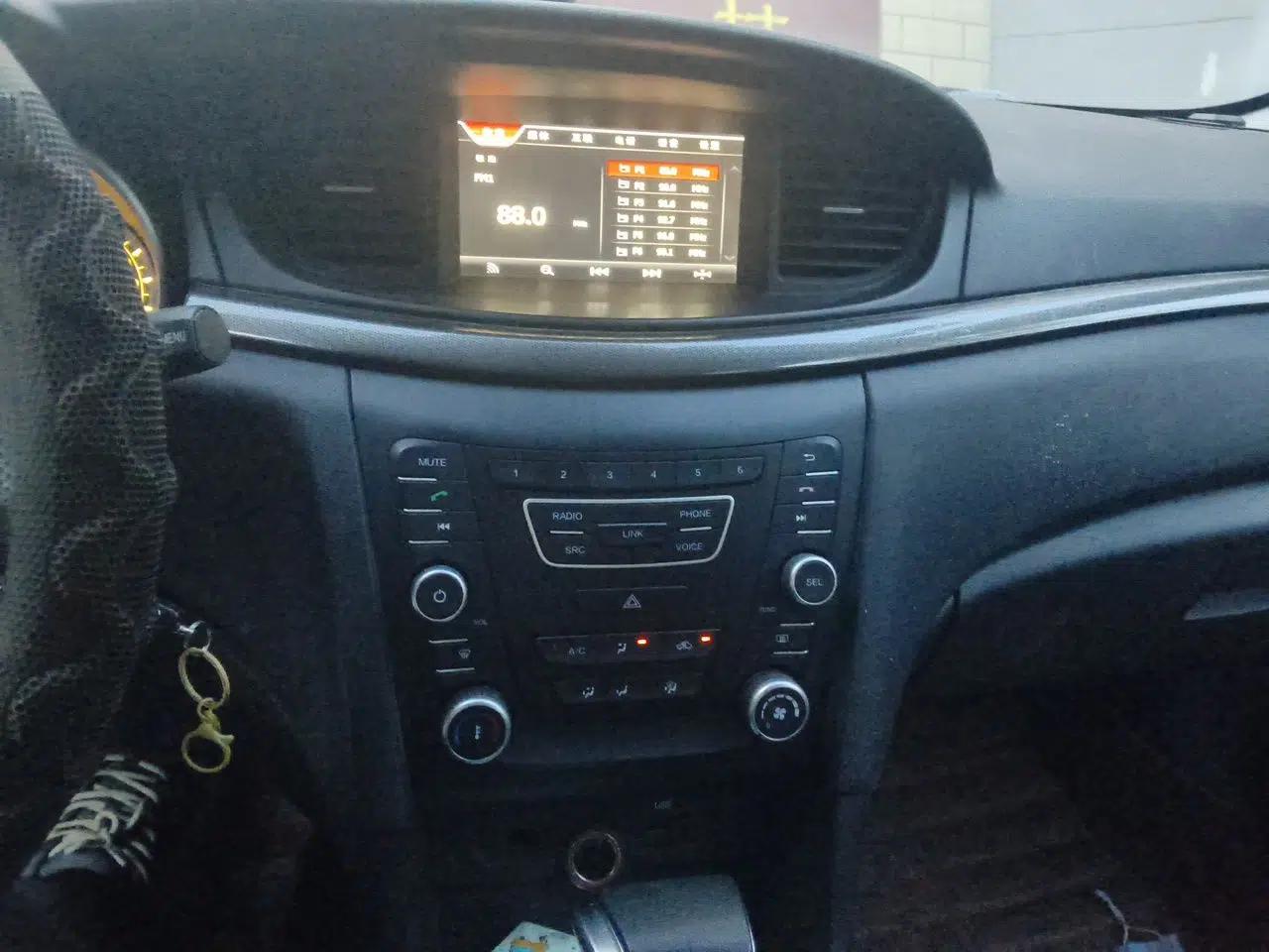 Bestune B50 2016 1.4T Automatic Luxury Model — миниатюра 14