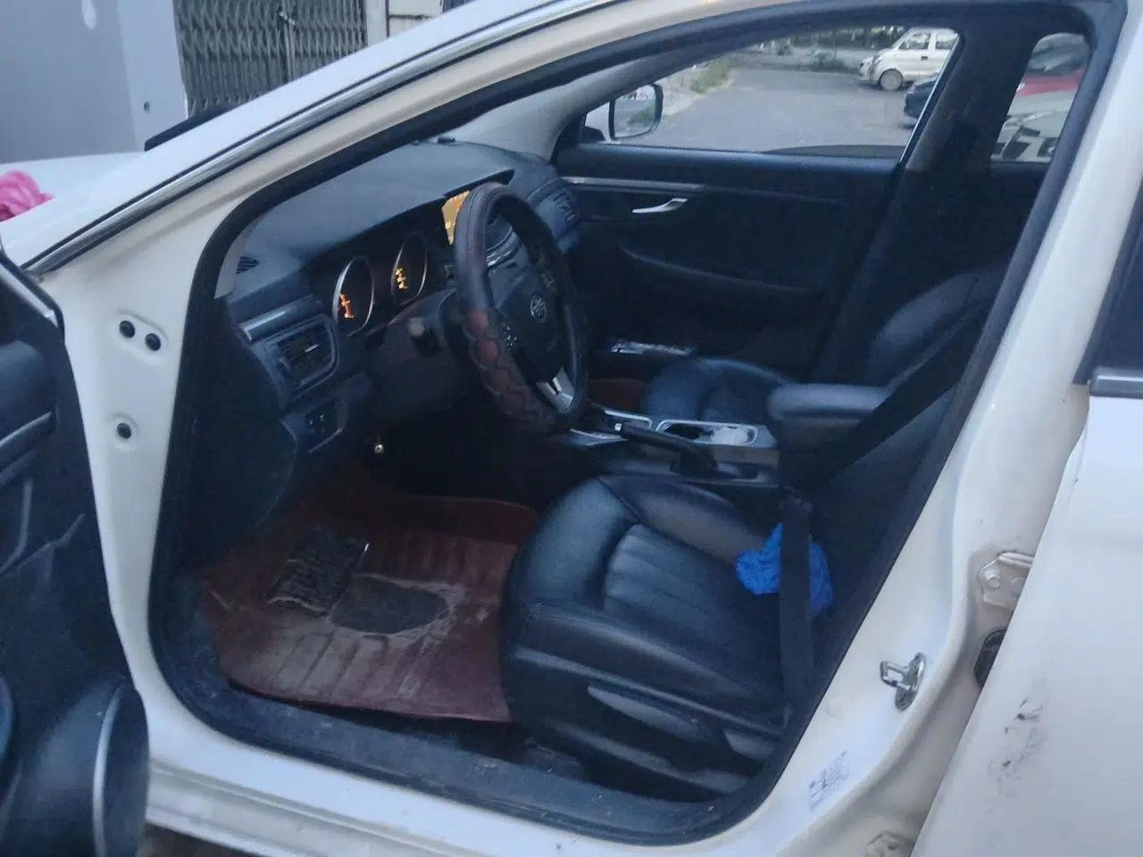 Bestune B50 2016 1.4T Automatic Luxury Model — миниатюра 16