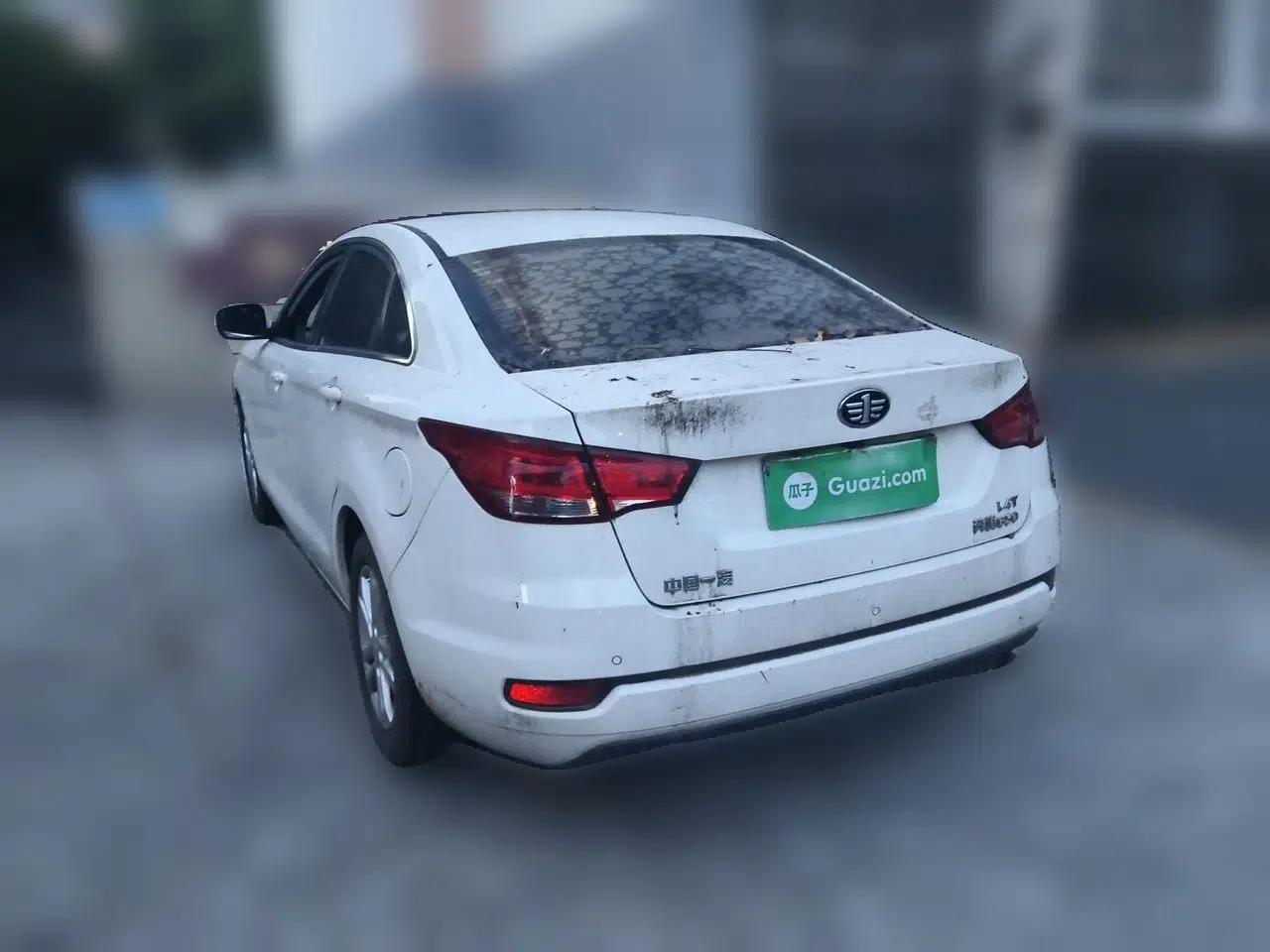 Bestune B50 2016 1.4T Automatic Luxury Model — миниатюра 4