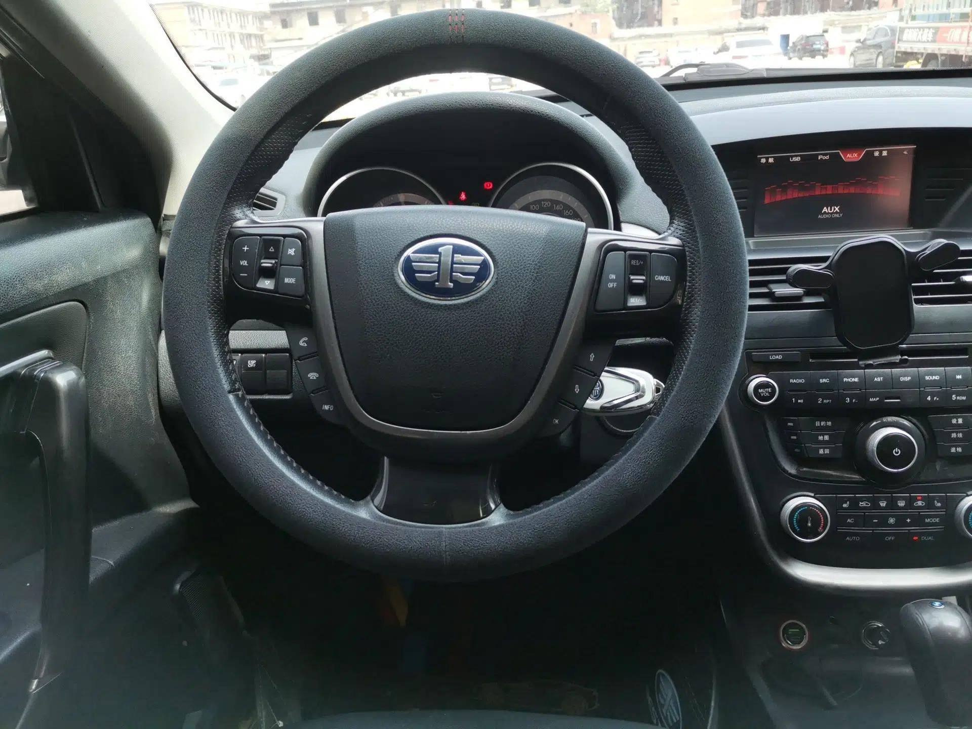 Bestune X80 2015 1.8T Automatic Luxury Model — миниатюра 11