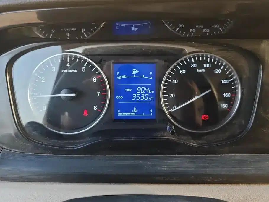Crossstar V3 2023 1.3L Gasoline Standard 5-Seater Bus — миниатюра 14