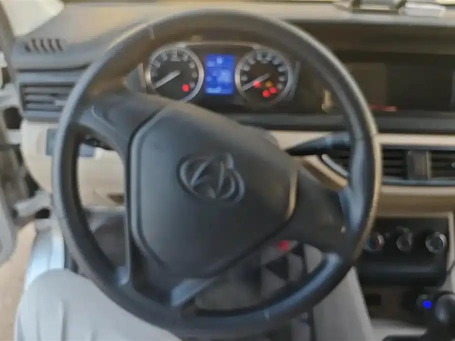 Crossstar V3 2023 1.3L Gasoline Standard 5-Seater Bus — миниатюра 15
