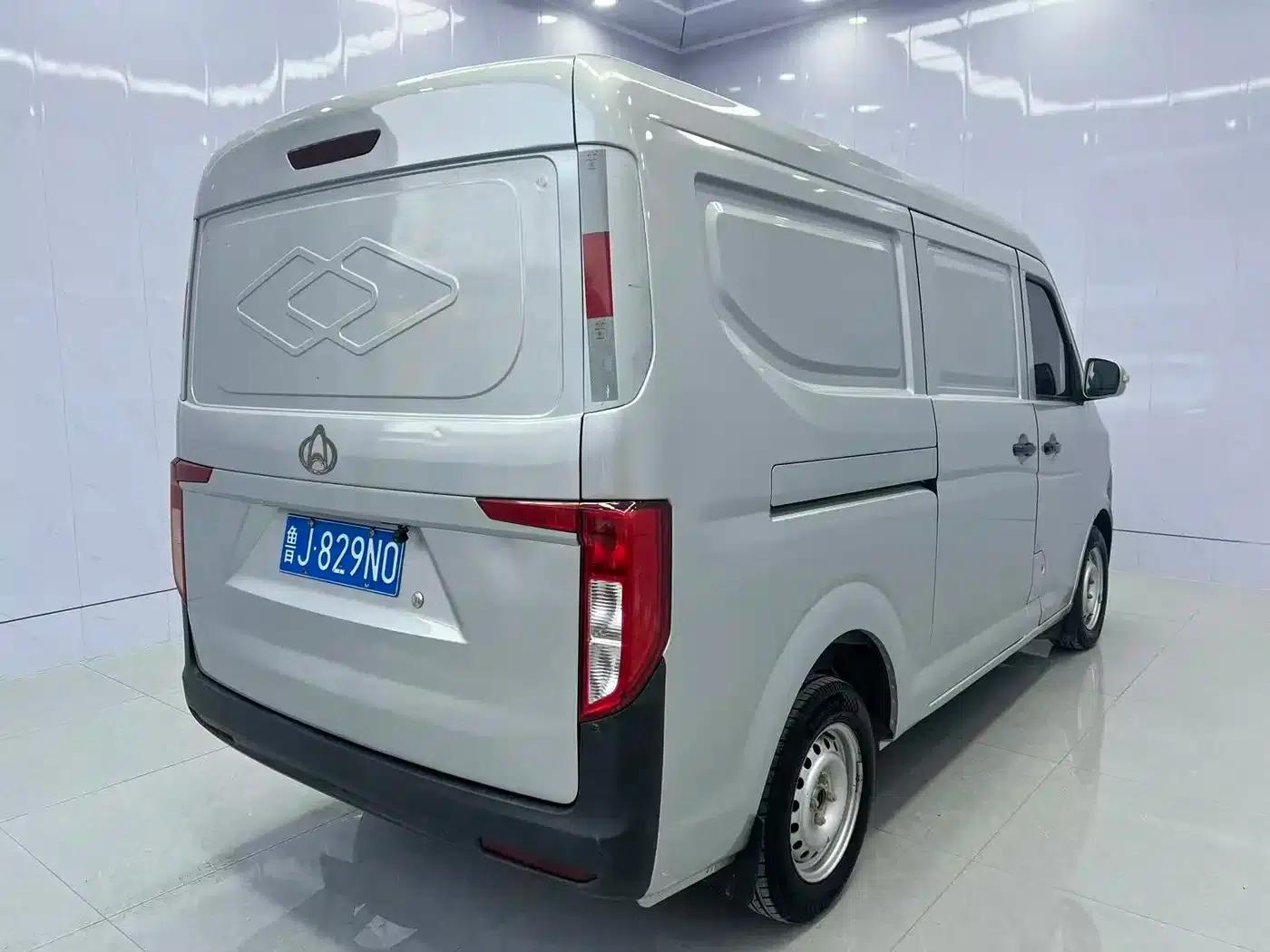 CrossStar V3 2022 1.5L Gasoline Standard 2-Seater Van JL473QH — миниатюра 5