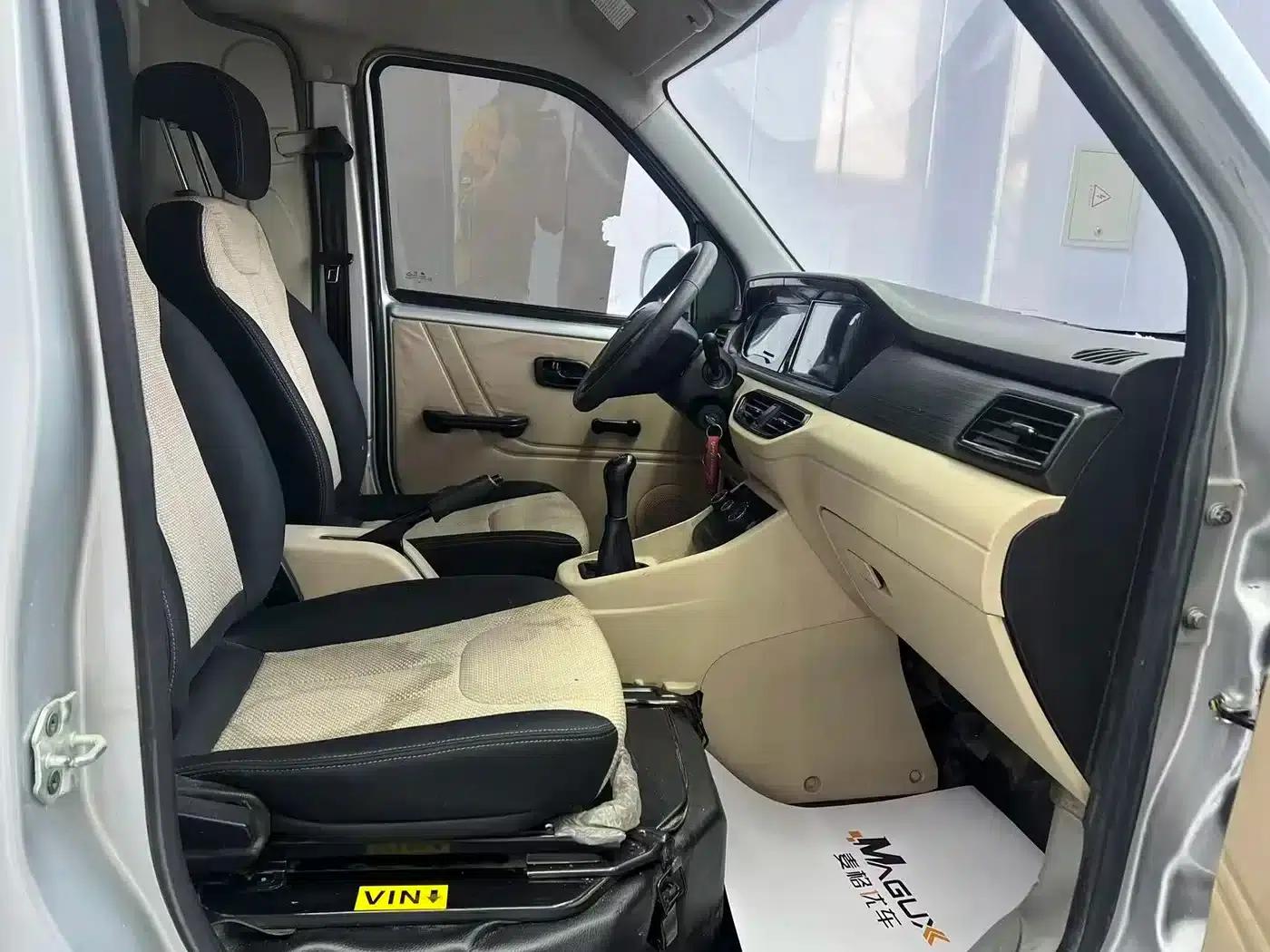 CrossStar V3 2022 1.5L Gasoline Standard 2-Seater Van JL473QH — миниатюра 9