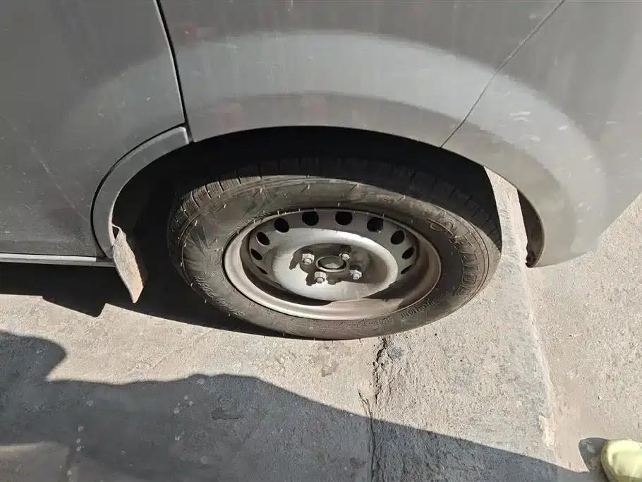 Crossstar V3 2023 1.5L Gasoline Standard 5-Seat Bus — миниатюра 6