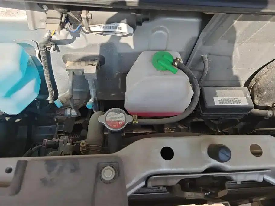 Crossstar V3 2023 1.5L Gasoline Standard 5-Seat Bus — миниатюра 10