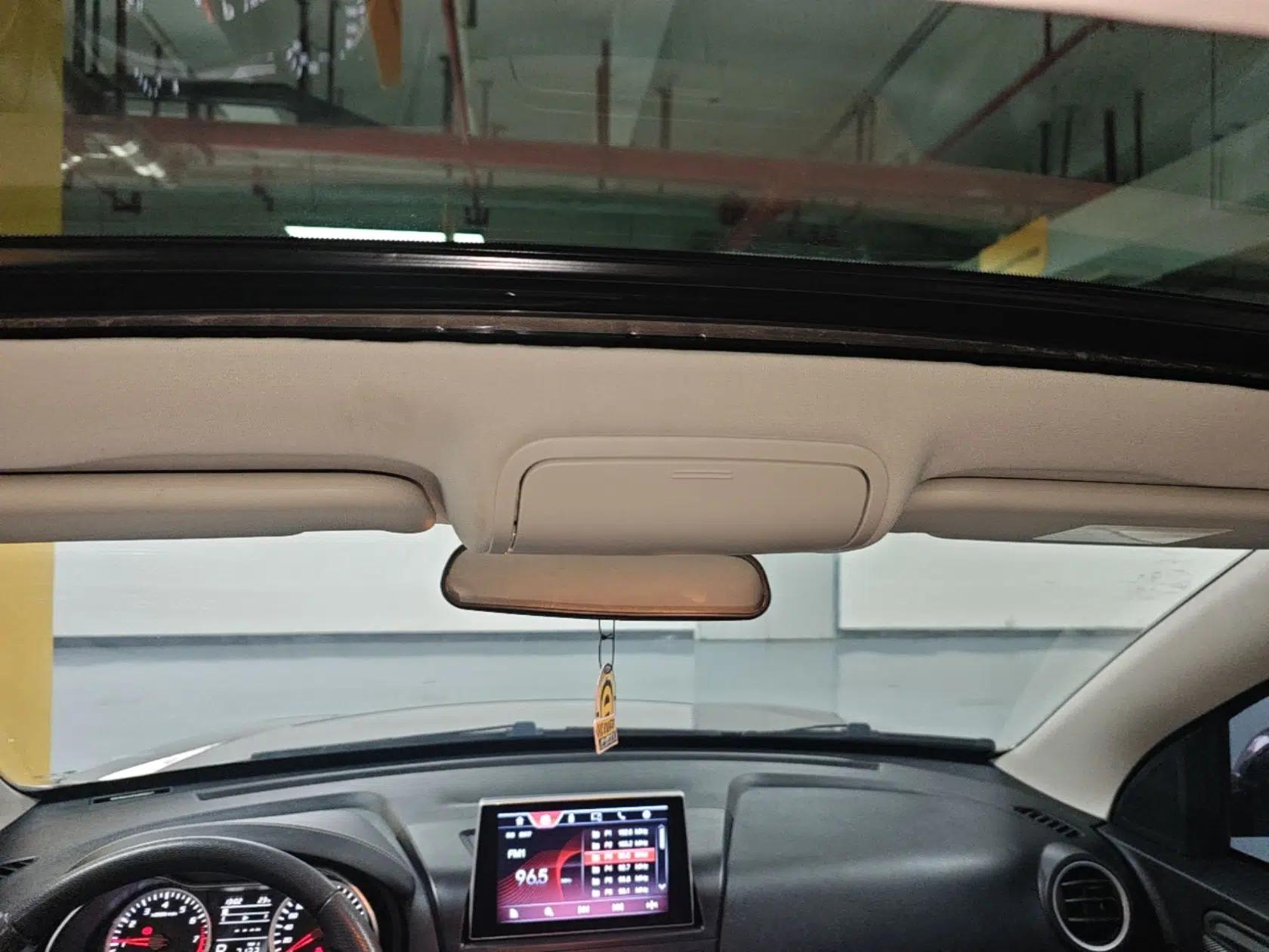 Bestune X40 2017 1.6L Automatic Luxury Model — миниатюра 21