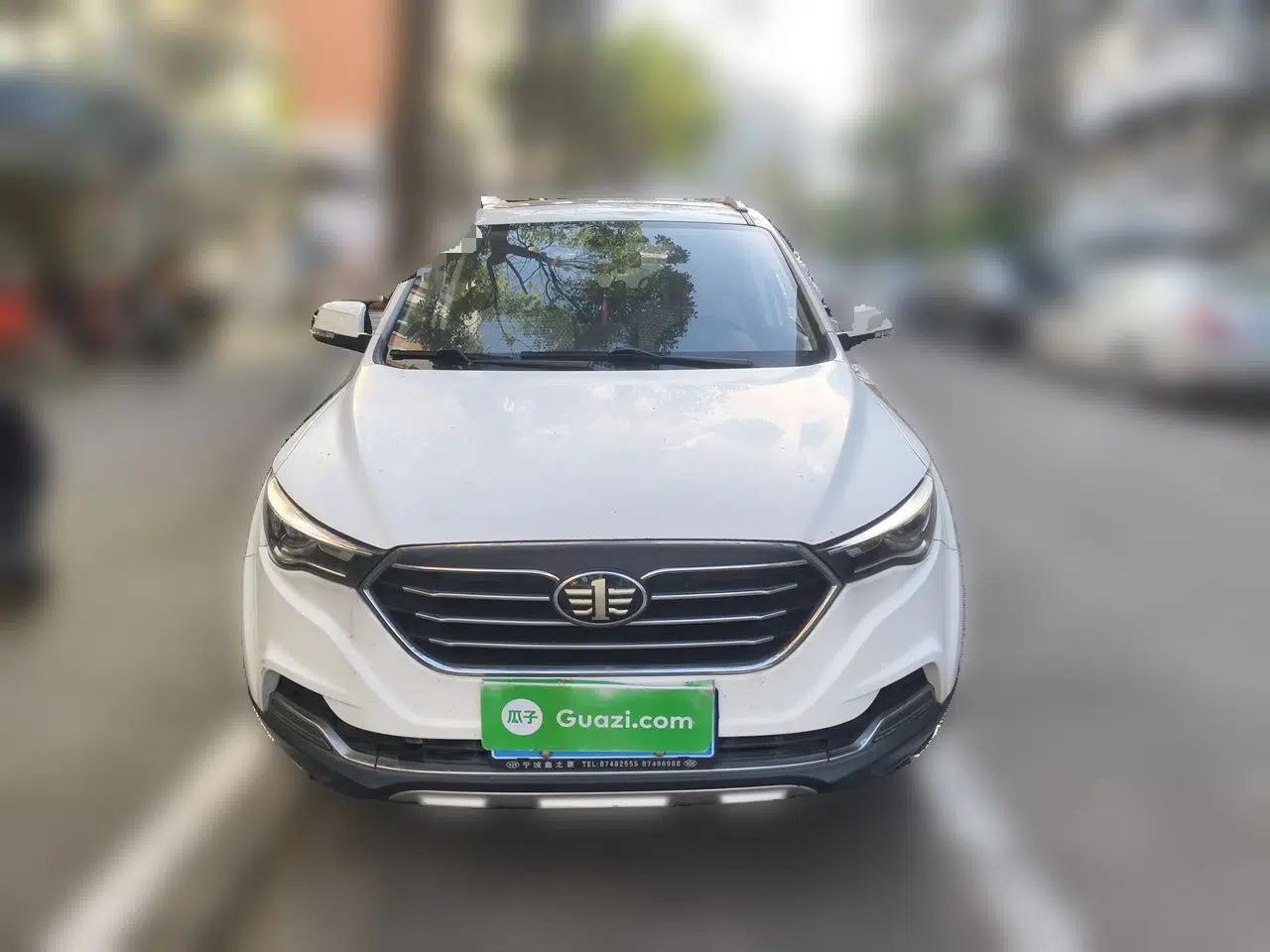 Bestune X40 2019 1.6L Automatic Luxury Edition China VI — миниатюра 2