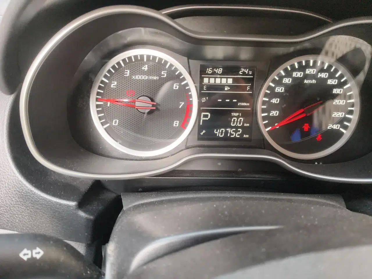 Bestune X40 2019 1.6L Automatic Luxury Edition China VI — миниатюра 13