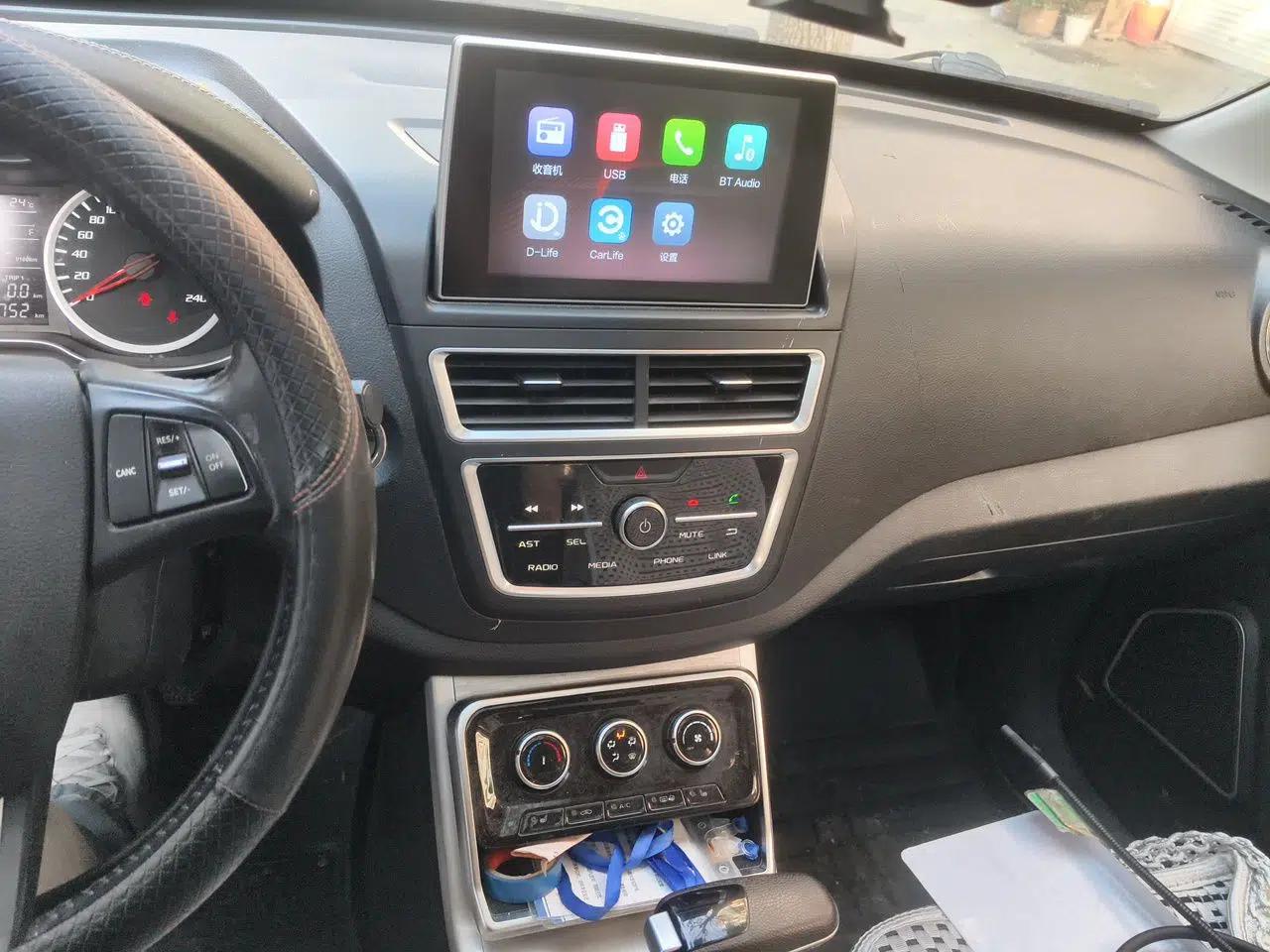 Bestune X40 2019 1.6L Automatic Luxury Edition China VI — миниатюра 14