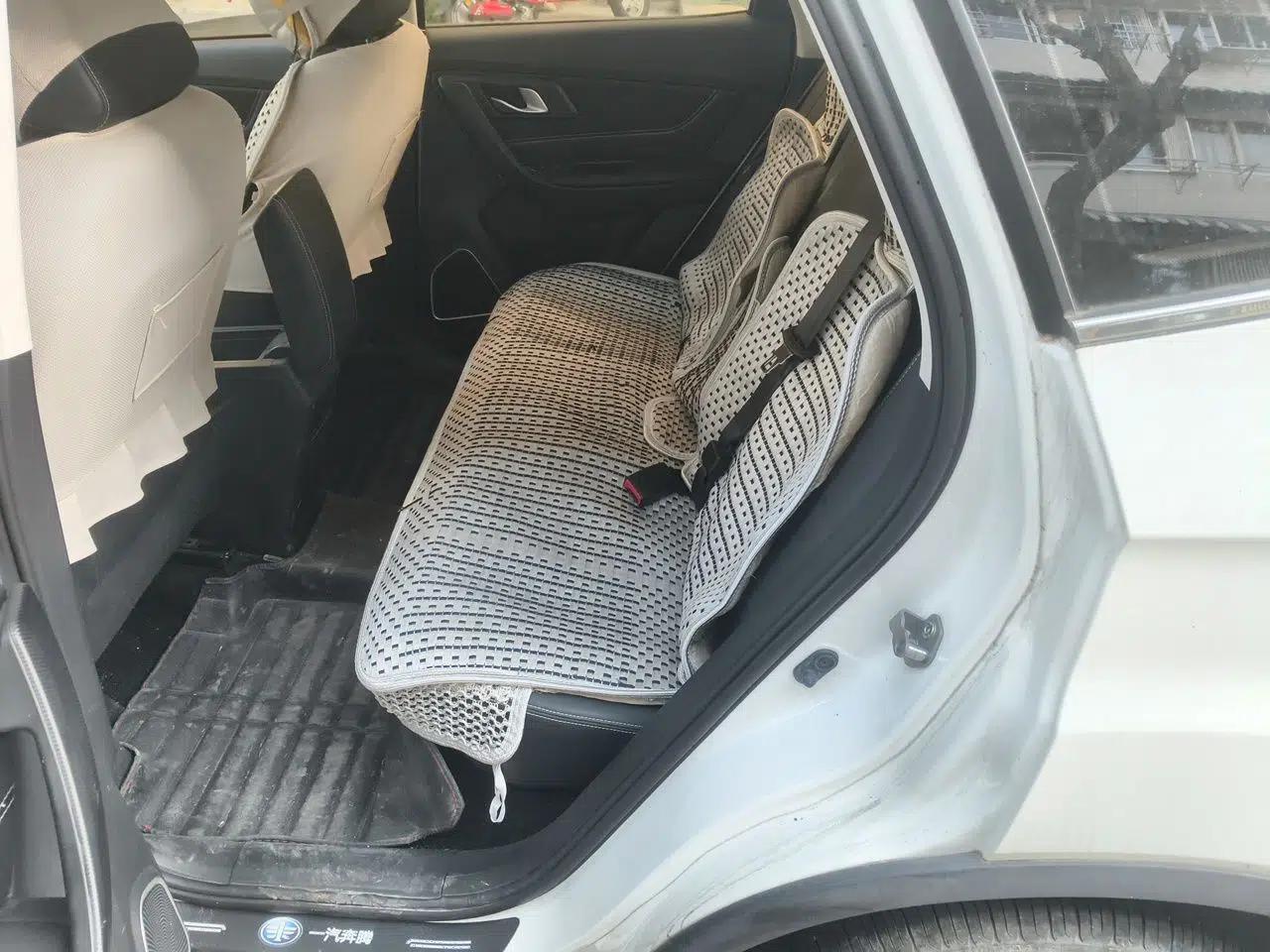 Bestune X40 2019 1.6L Automatic Luxury Edition China VI — миниатюра 18