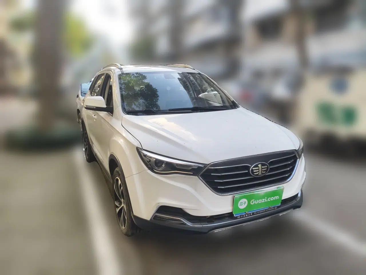 Bestune X40 2019 1.6L Automatic Luxury Edition China VI — миниатюра 3