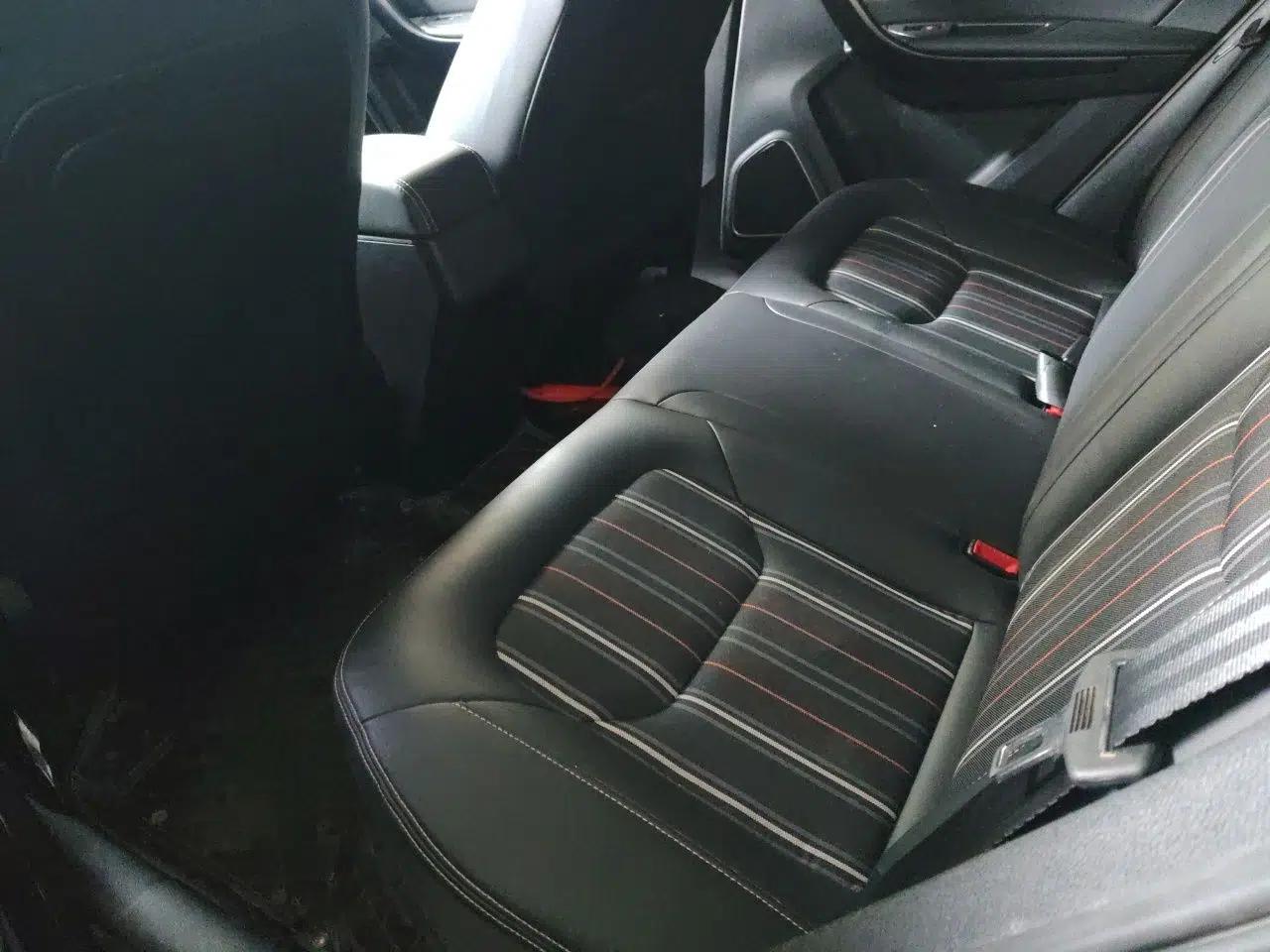 Bestune X40 2017 1.6L Automatic Luxury Model — миниатюра 18