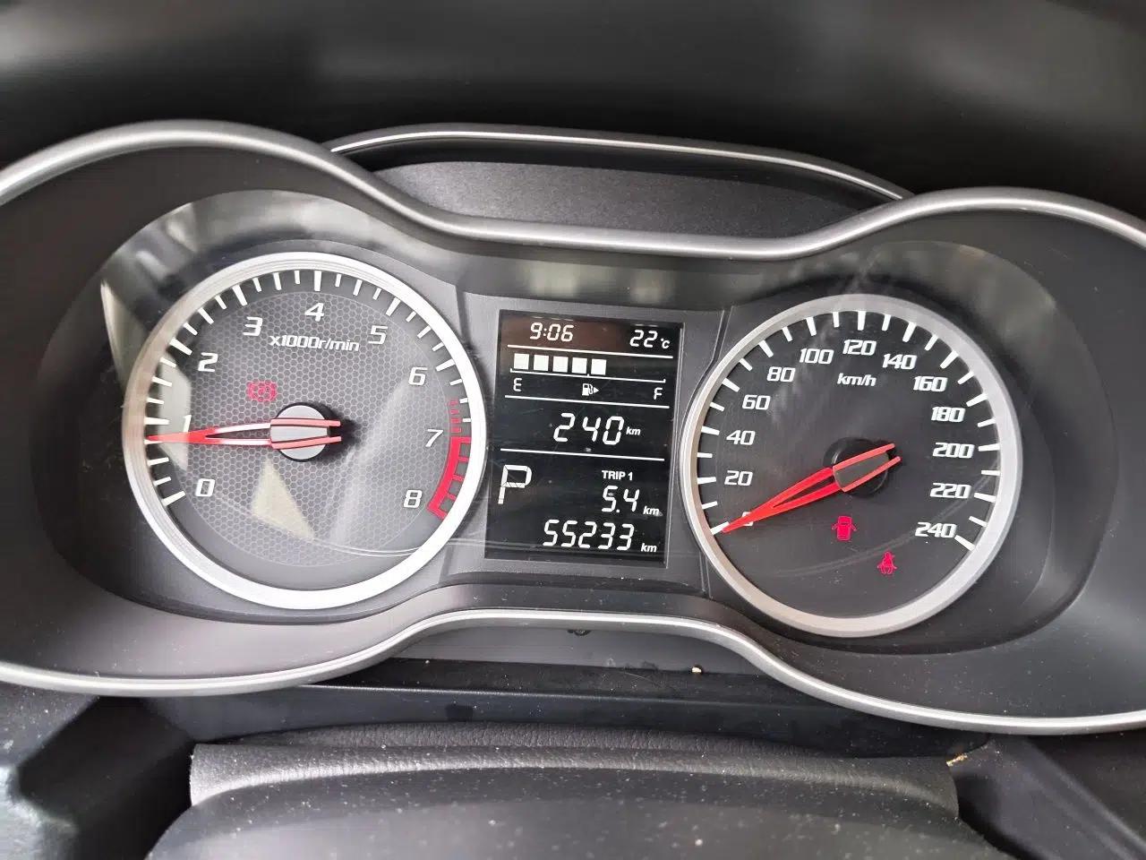 Bestune X40 2019 1.6L Automatic Luxury Edition China VI — миниатюра 12