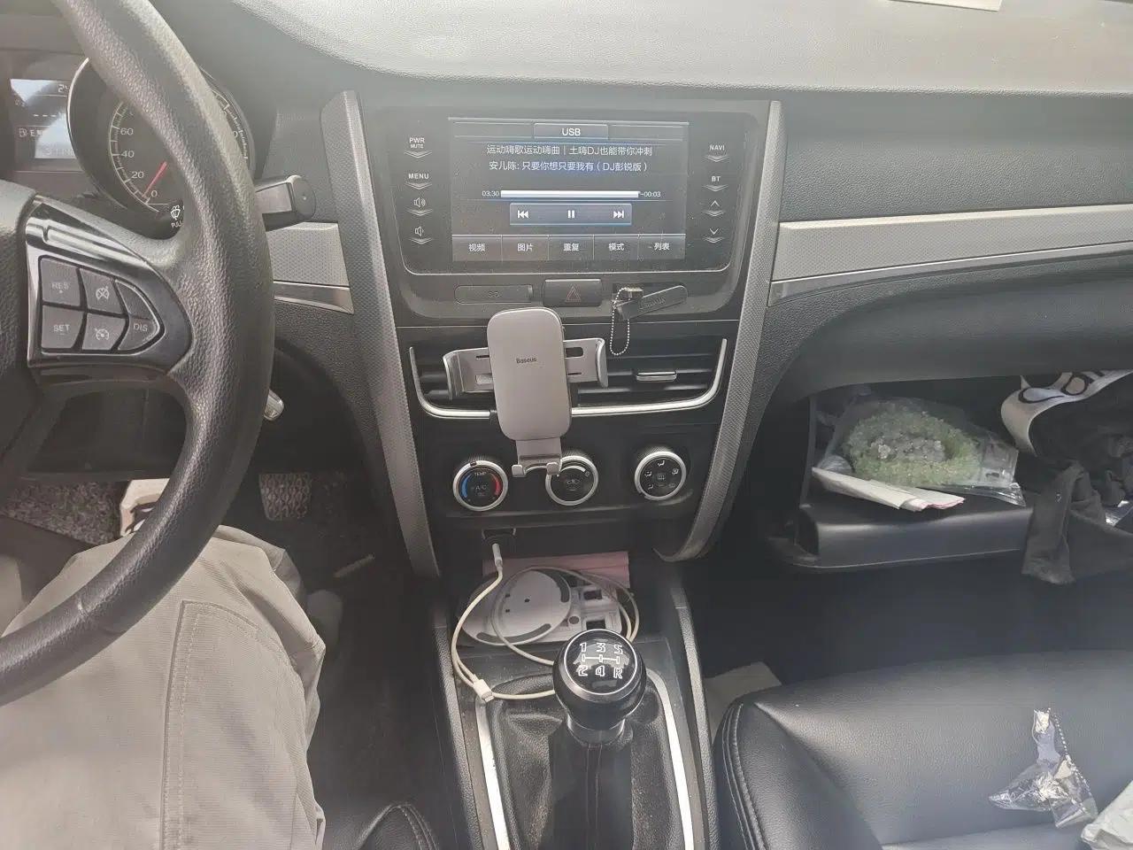 Bestune B30 2016 1.6L manual luxury version — миниатюра 14