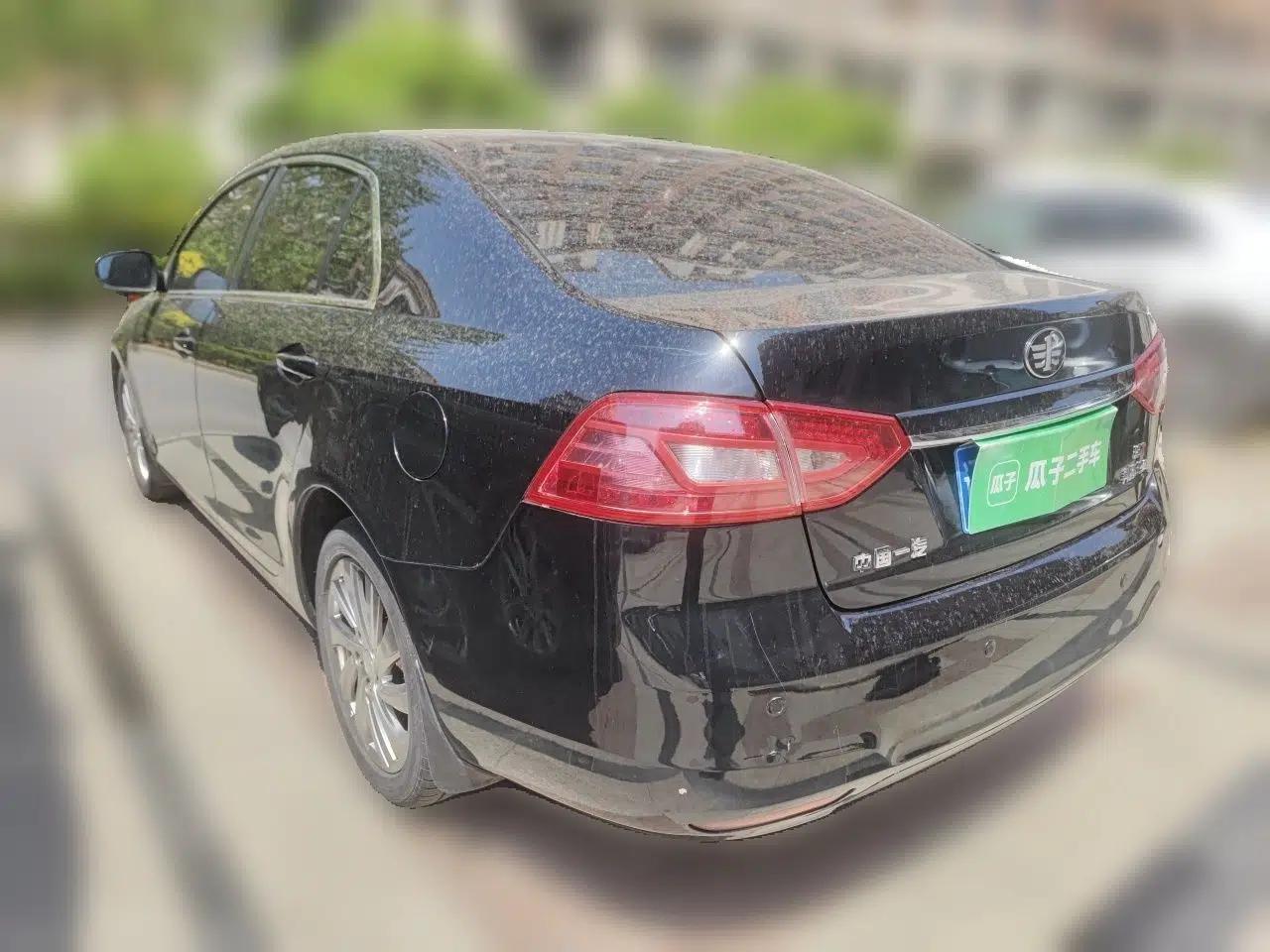 Bestune B90 2016 10th Anniversary Edition 1.8T Automatic Luxury Model — миниатюра 4