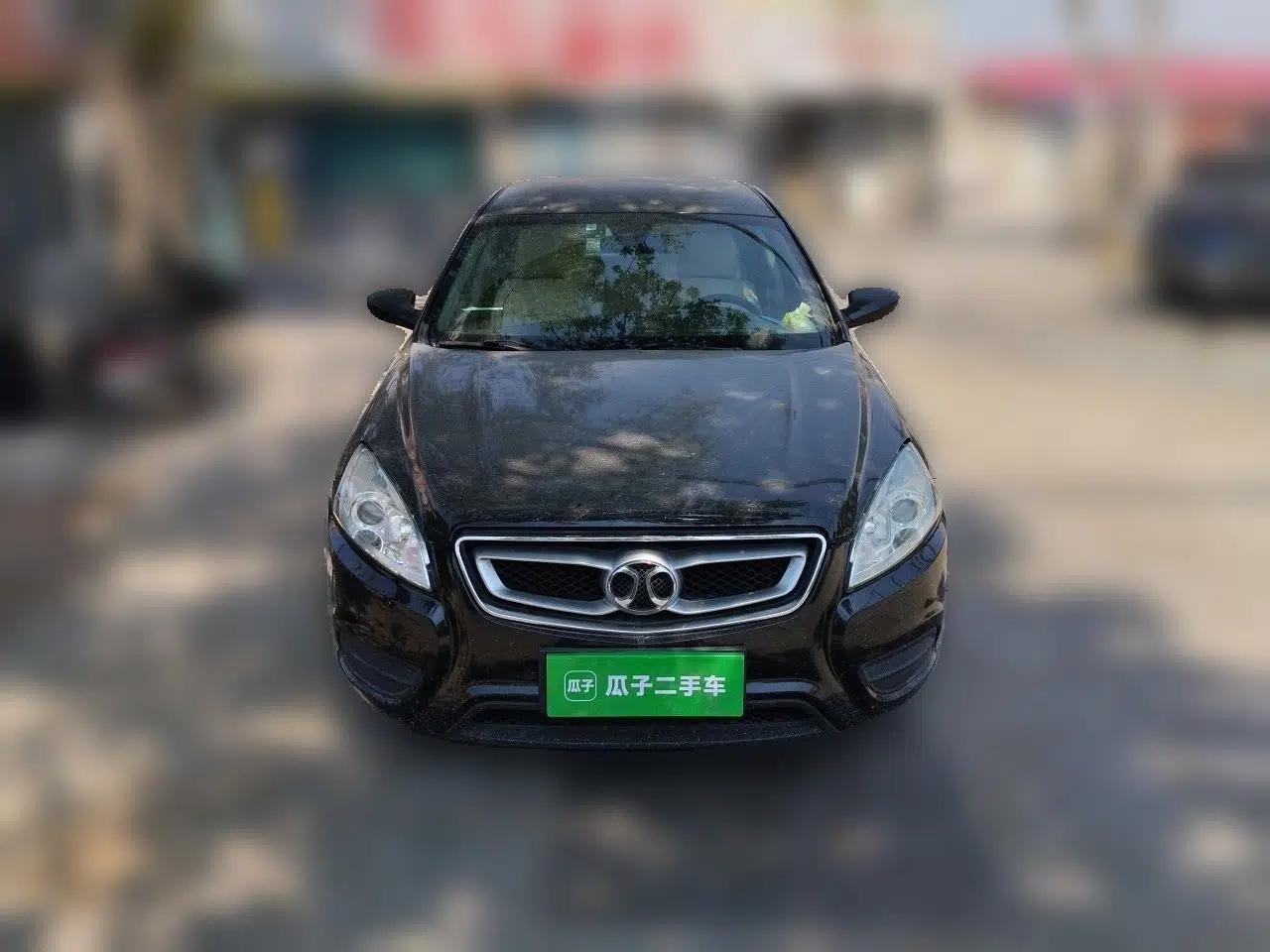 BAIC Senova D50 2015 1.5L CVT Standard Value Navigation Edition — миниатюра 2