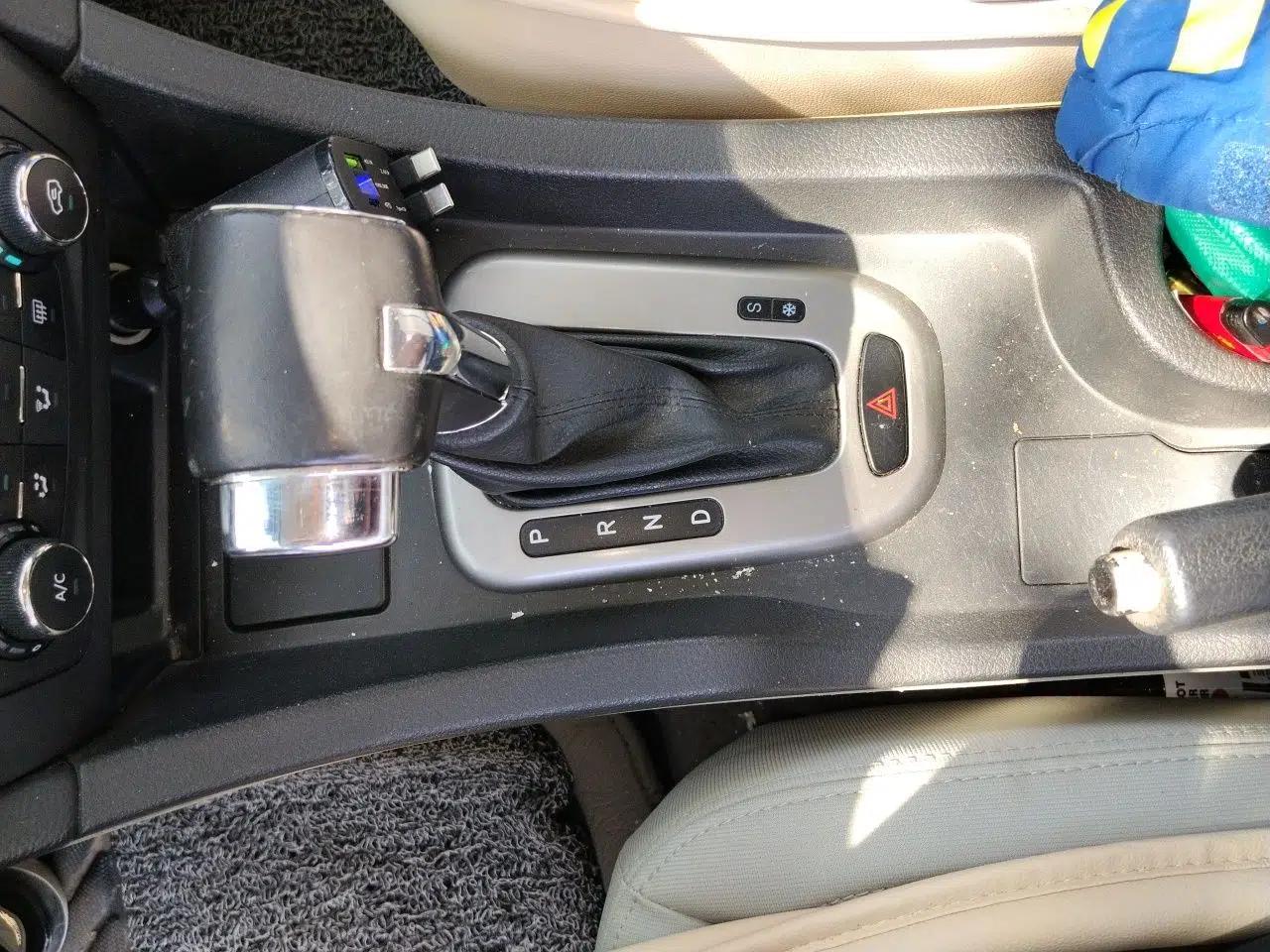 BAIC Senova D50 2015 1.5L CVT Standard Value Navigation Edition — миниатюра 15