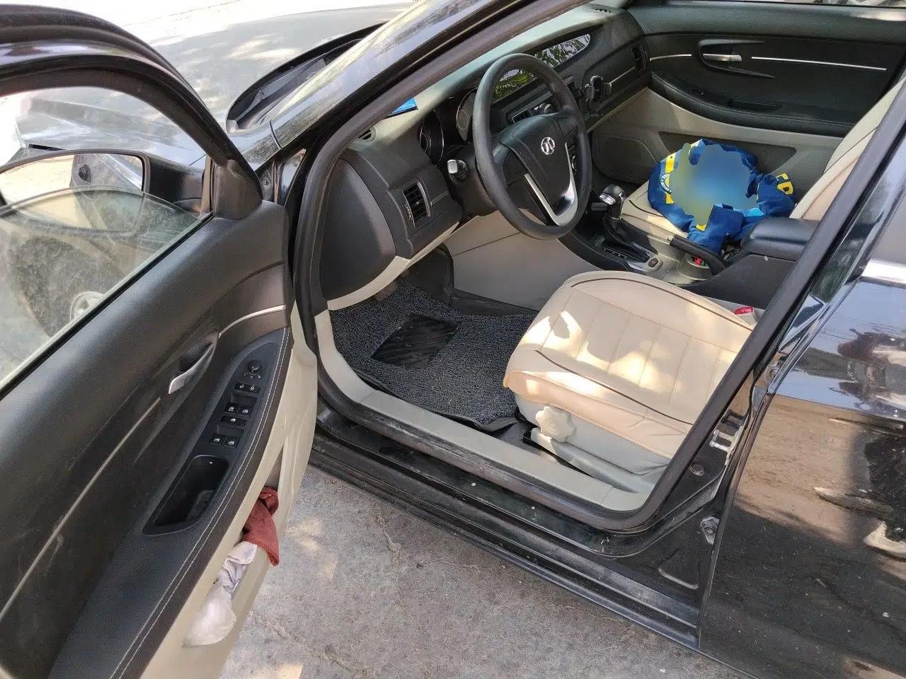 BAIC Senova D50 2015 1.5L CVT Standard Value Navigation Edition — миниатюра 17