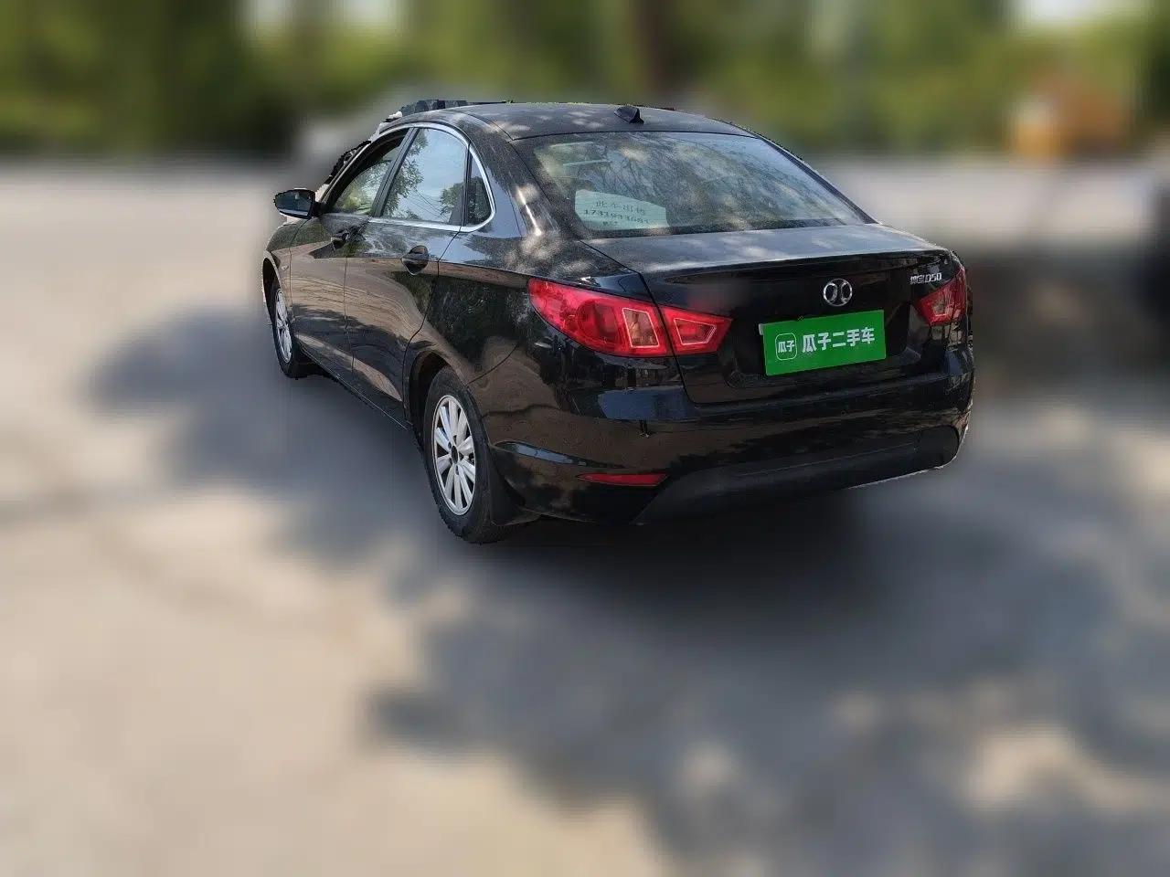 BAIC Senova D50 2015 1.5L CVT Standard Value Navigation Edition — миниатюра 4