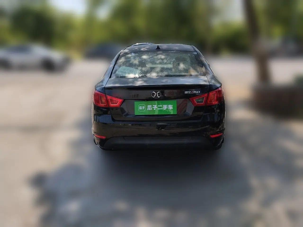 BAIC Senova D50 2015 1.5L CVT Standard Value Navigation Edition — миниатюра 5