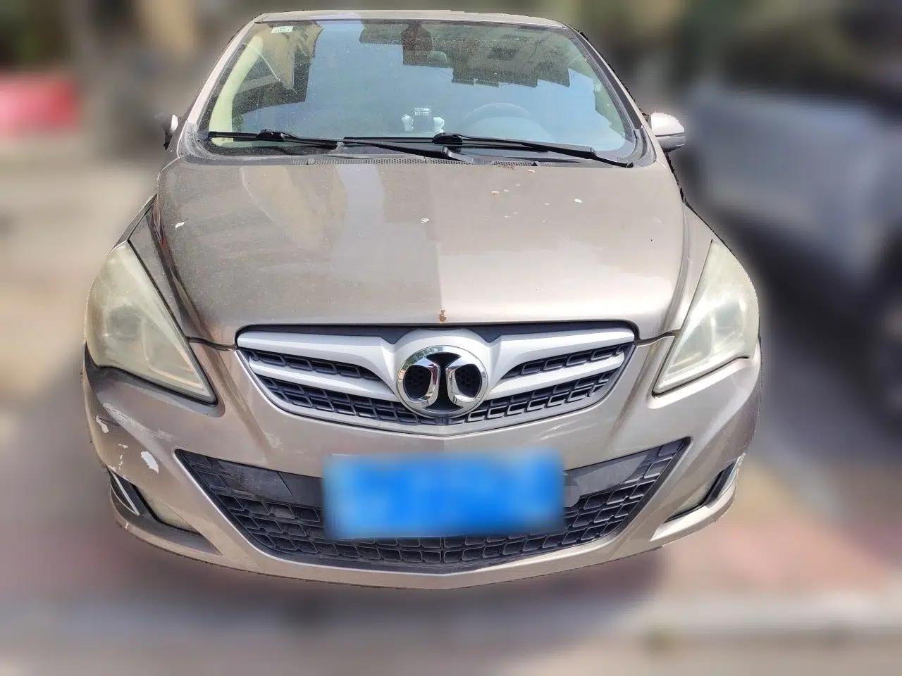 BAIC E Series 2013 Sedan 1.5L Manual Leshang Version — миниатюра 2