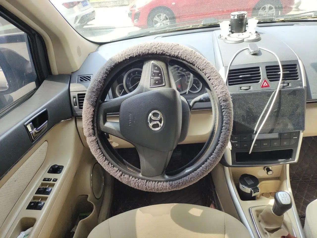 BAIC E Series 2013 Sedan 1.5L Manual Leshang Version — миниатюра 11