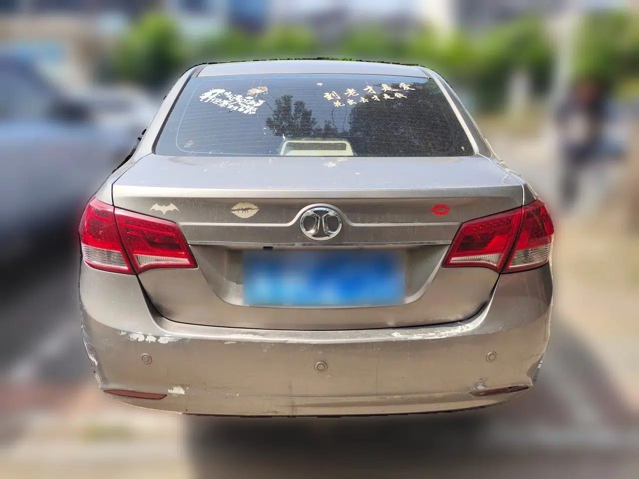 BAIC E Series 2013 Sedan 1.5L Manual Leshang Version — миниатюра 5