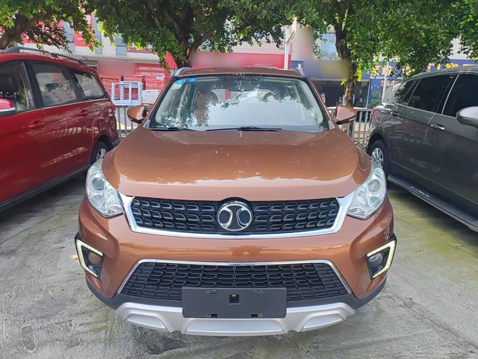 BAIC Senova X35 2016 1.5L Automatic Luxury Edition — миниатюра 2