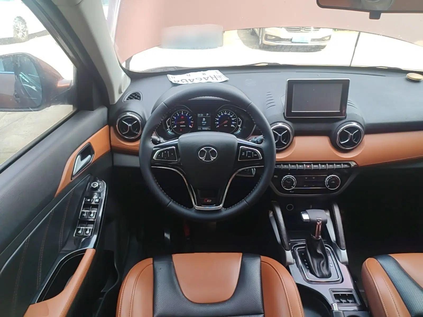 BAIC Senova X35 2016 1.5L Automatic Luxury Edition — миниатюра 14
