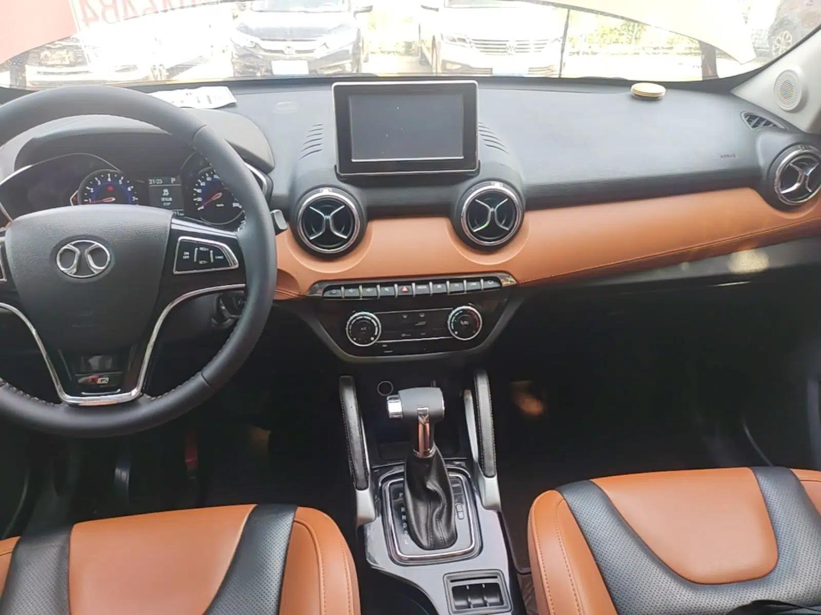 BAIC Senova X35 2016 1.5L Automatic Luxury Edition — миниатюра 16