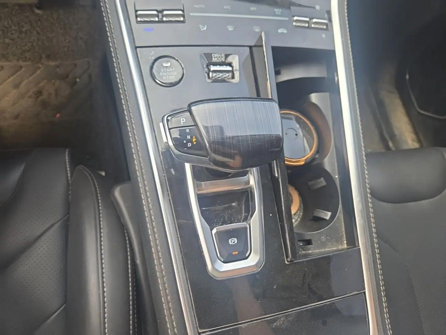 CHANGAN CS85 COUPE 2019 1.5T DCT Version China VI Standard — миниатюра 15