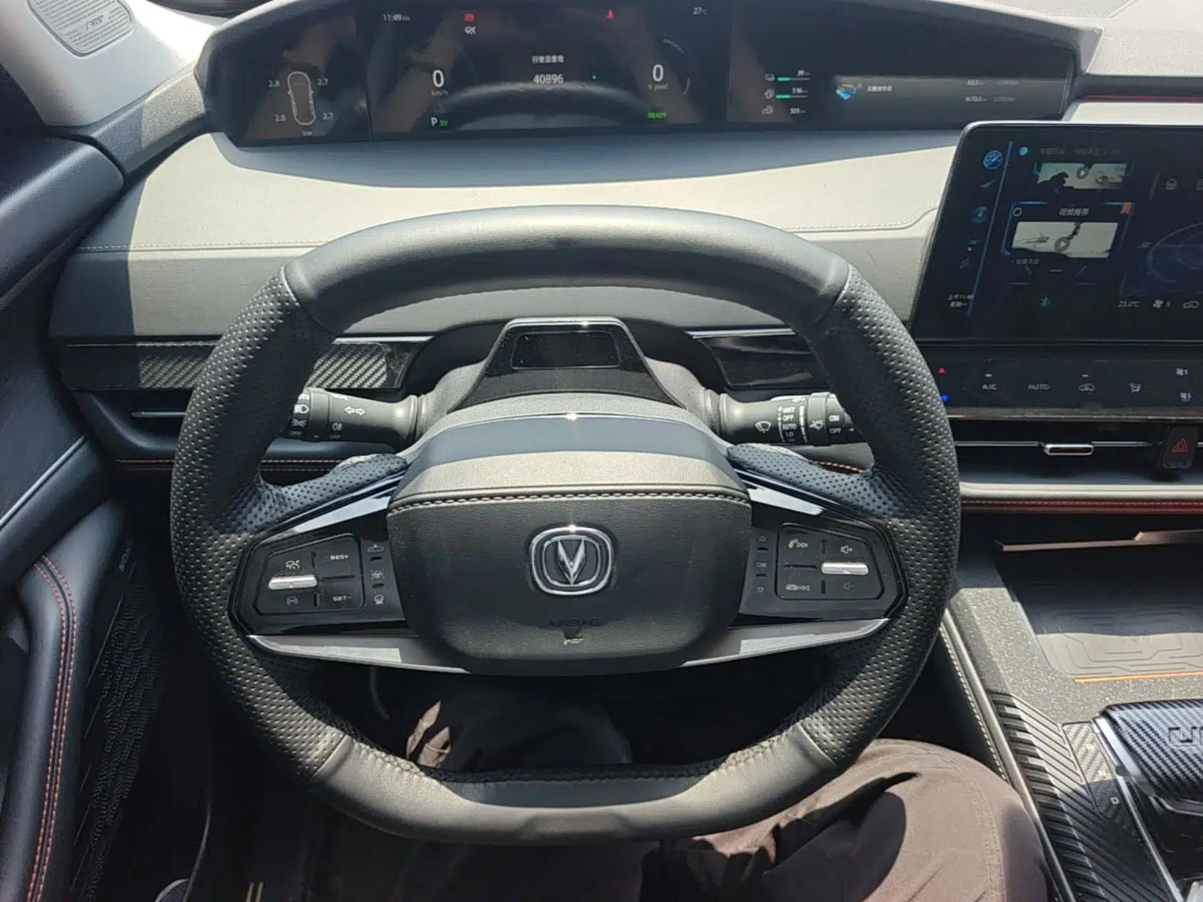 CHANGAN UNI-K iDD 2022 Blue Whale iDD 130km 1.5T Prestige Model — миниатюра 14