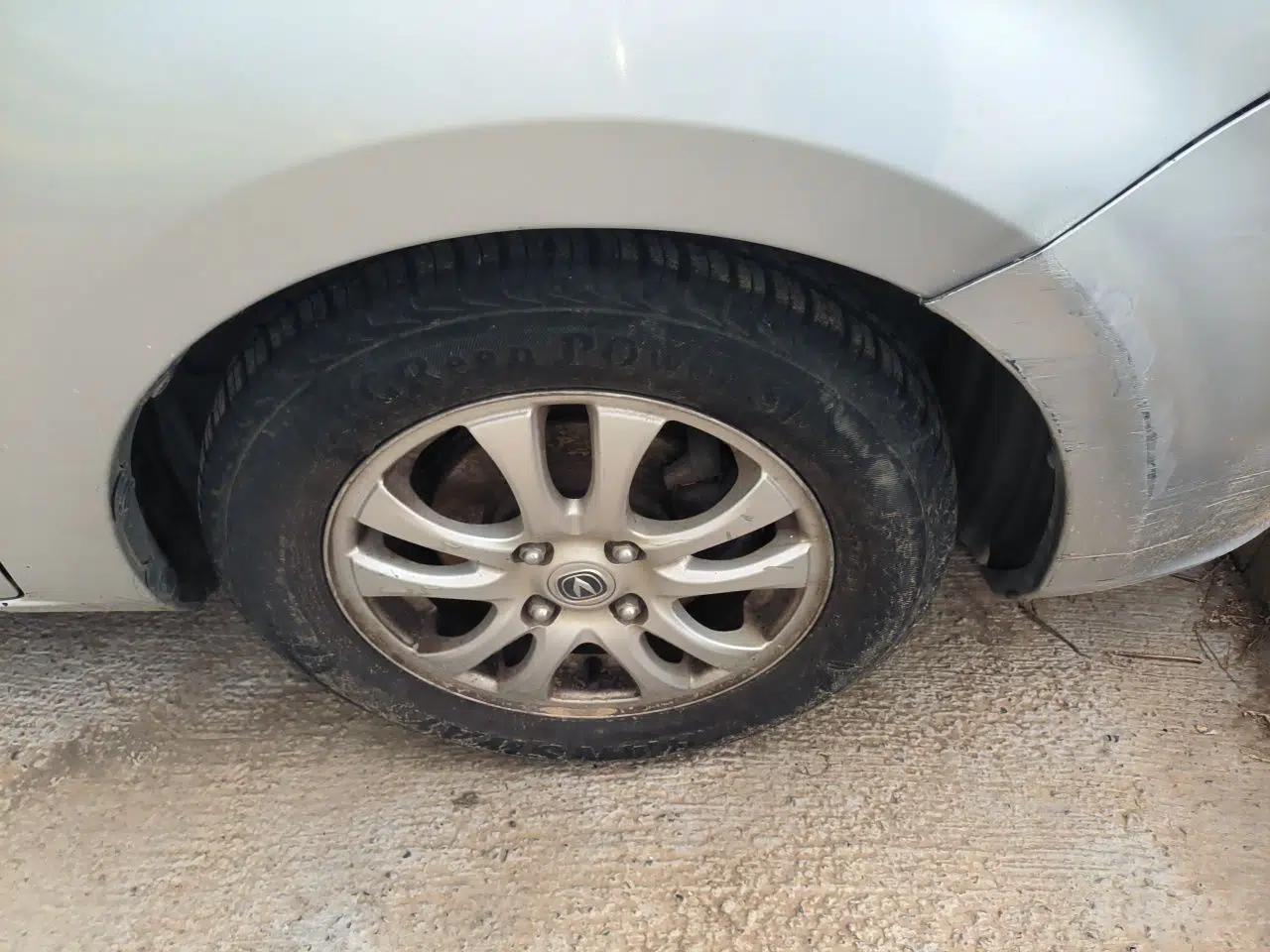 CHANGAN Alsvin V3 2012 1.3L Manual Comfort Version China IV Standard — миниатюра 8