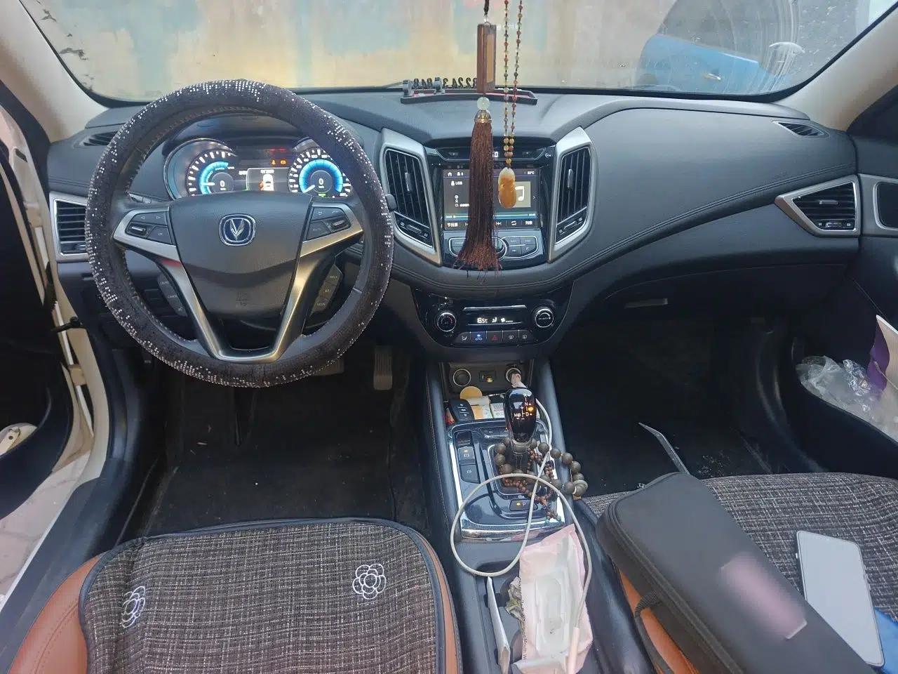 CHANGAN Eado New Energy 2018 1.0T PHEV Navigation Model — миниатюра 10
