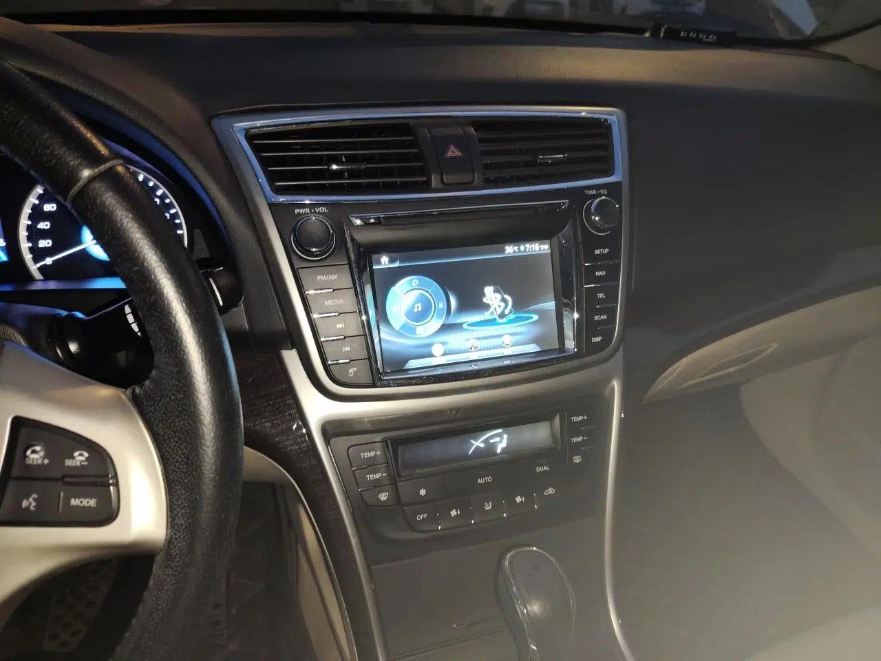 CHANGAN Raeton 2016 1.8T Automatic Smart Enjoyment Deluxe Model — миниатюра 14